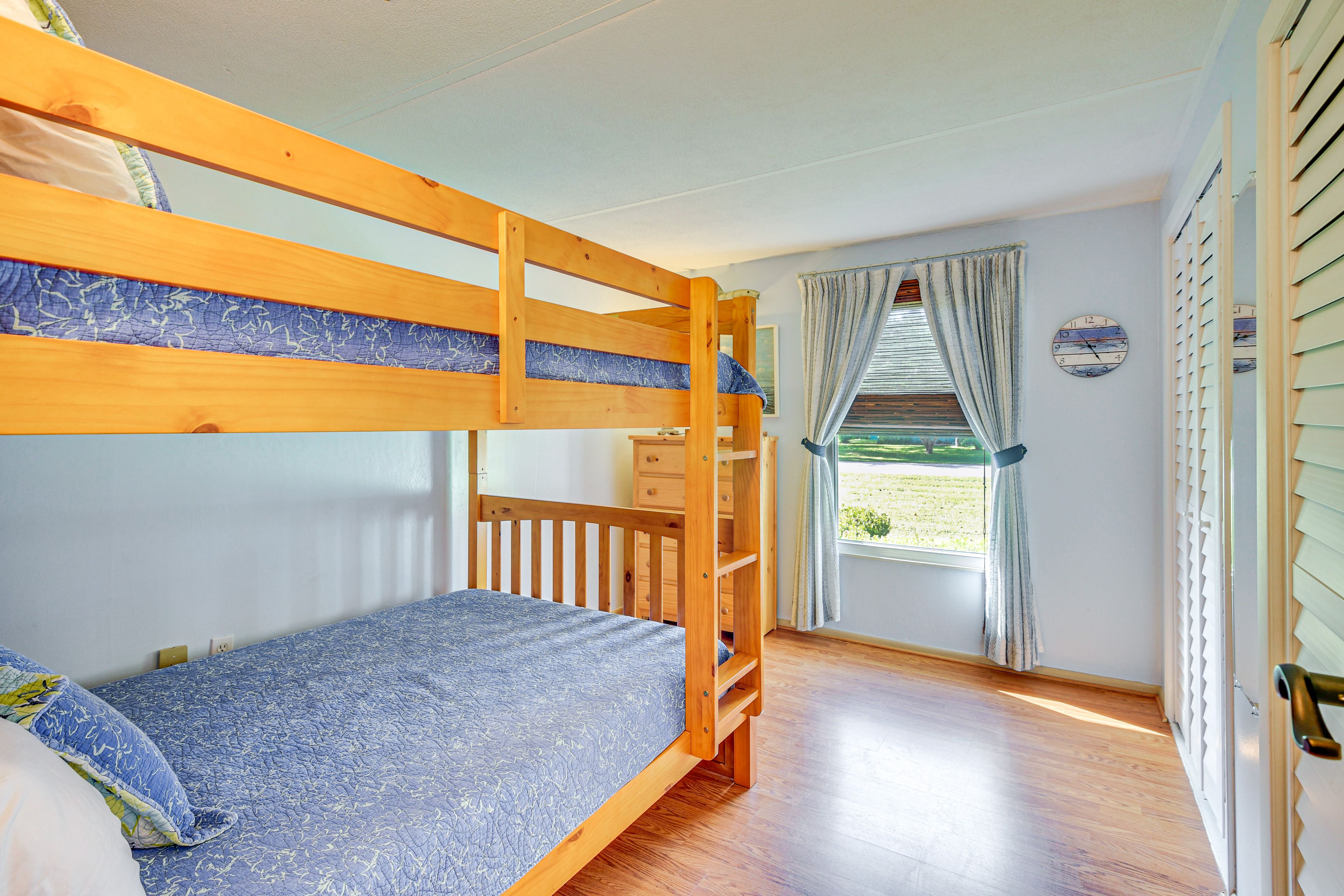 Bedroom 3 | Full Bunk Bed
