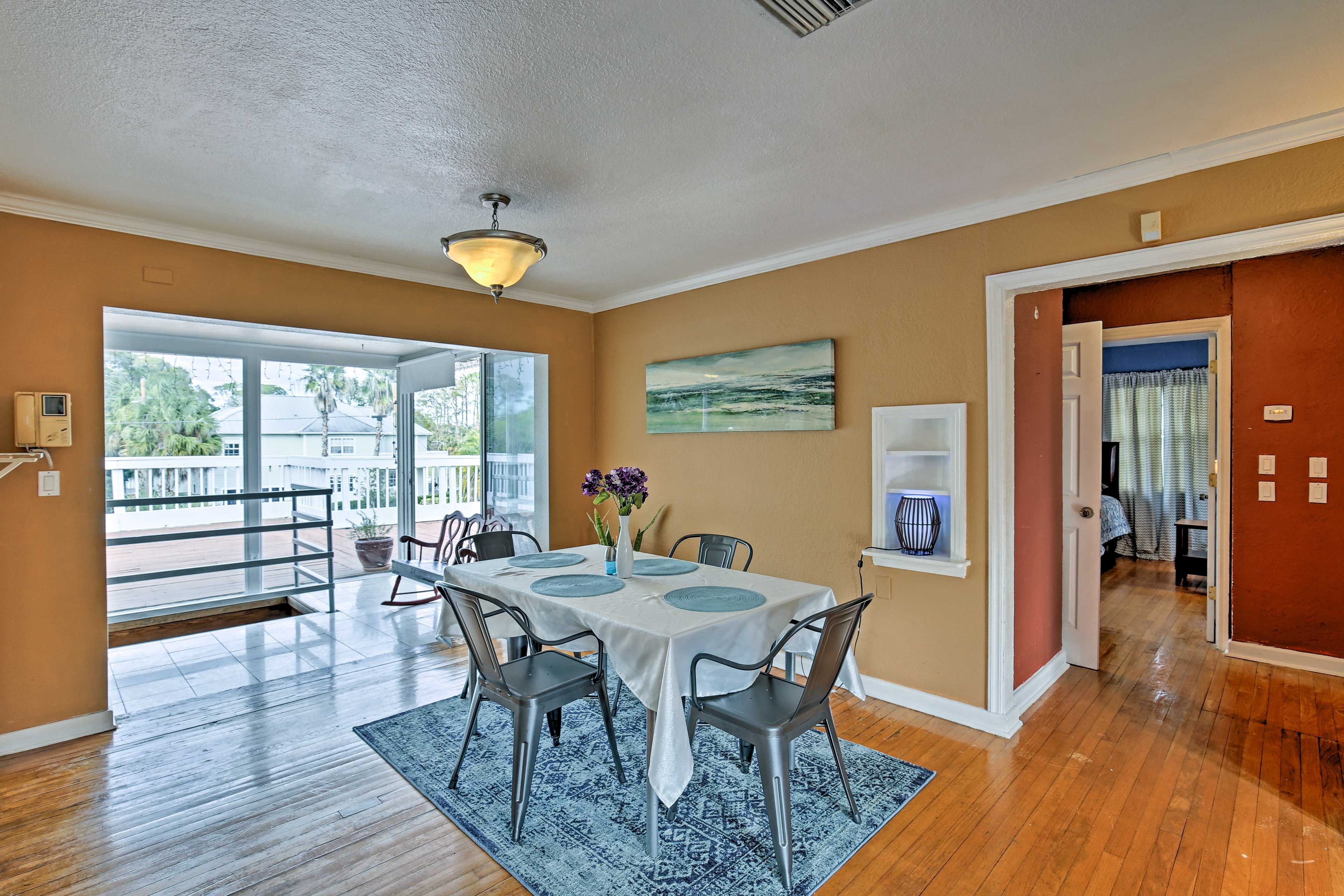 Savor mouthwatering homemade meals around the 4-person dining table.