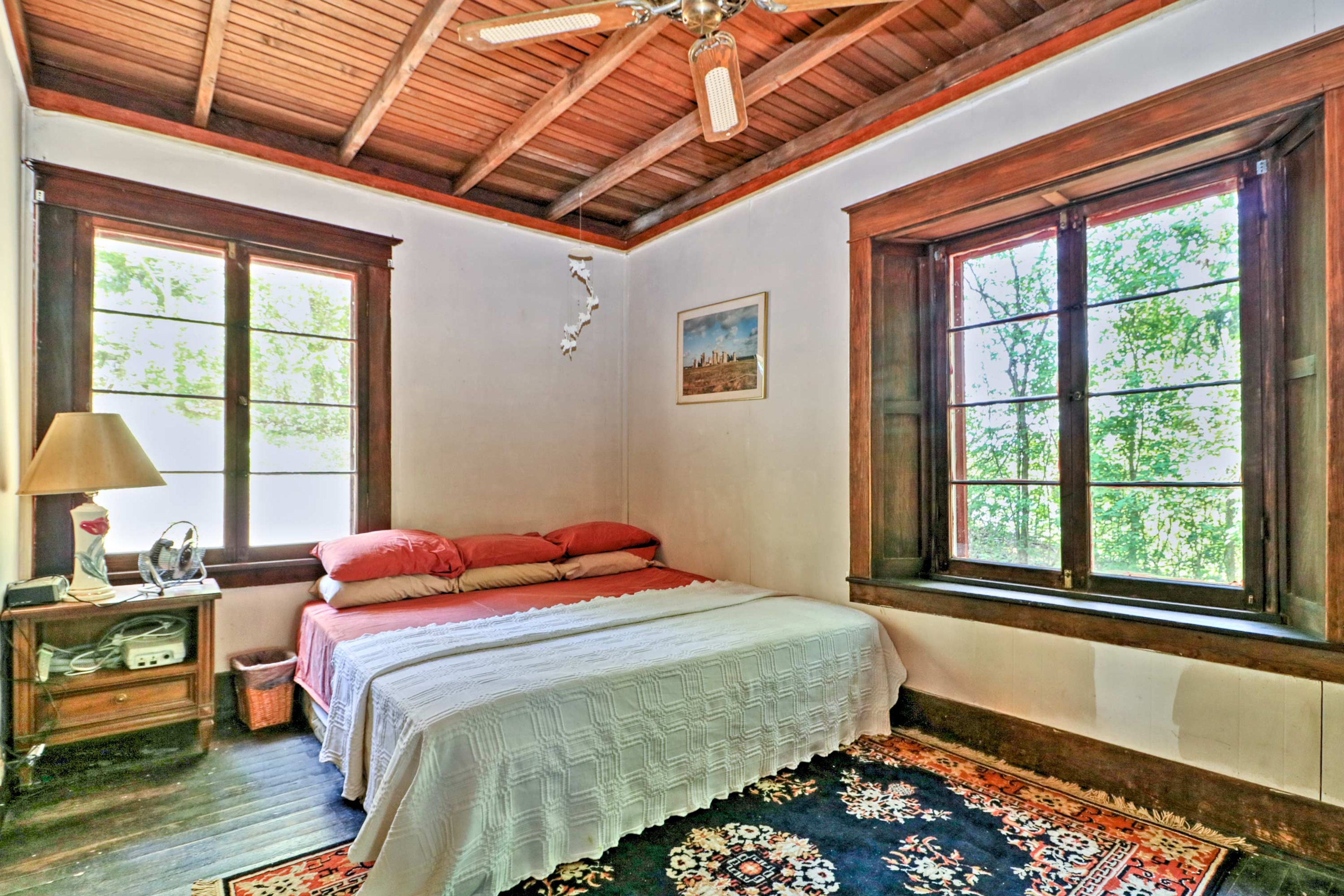 Bedroom 1 | King Bed