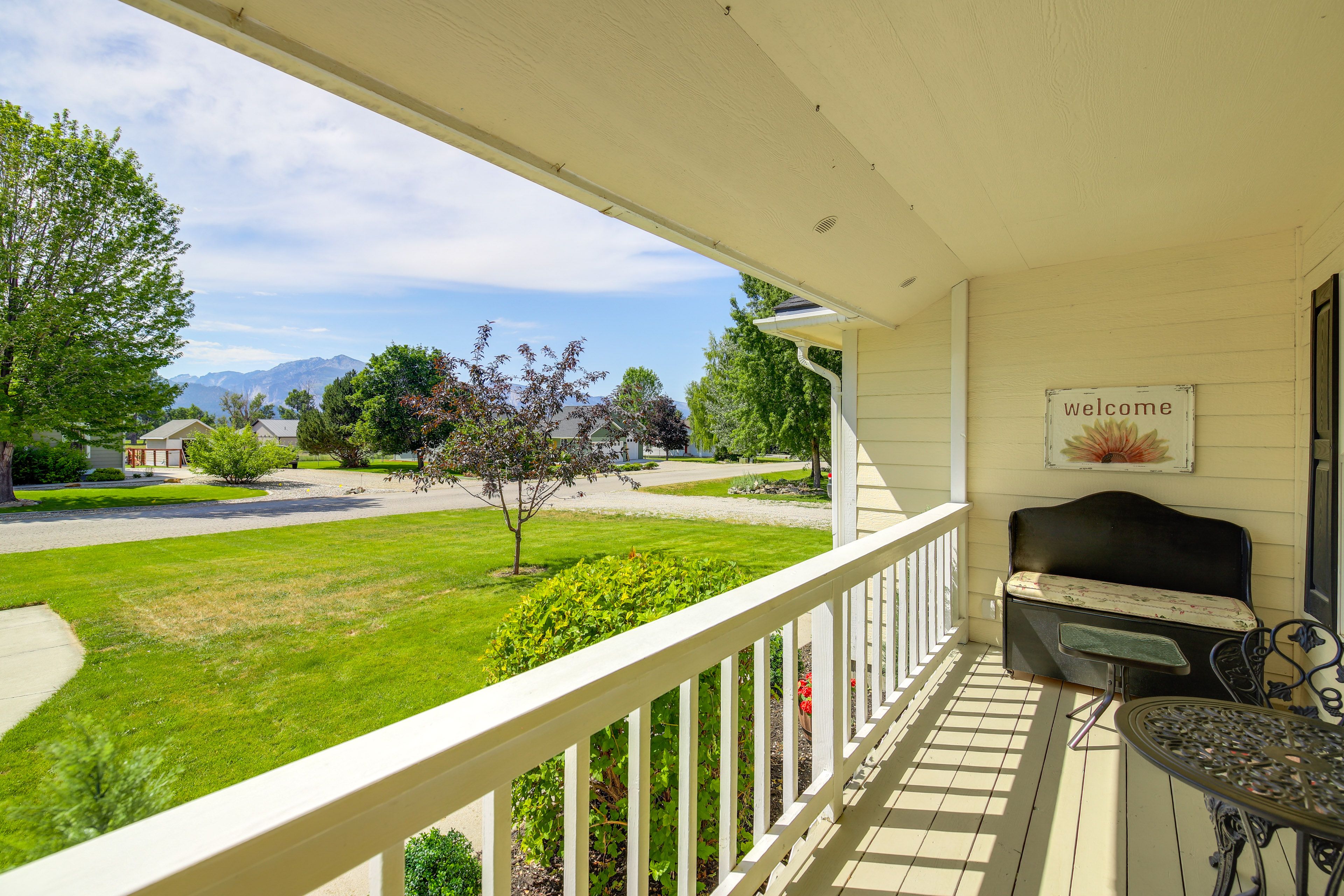 Front Porch | Mountain Views