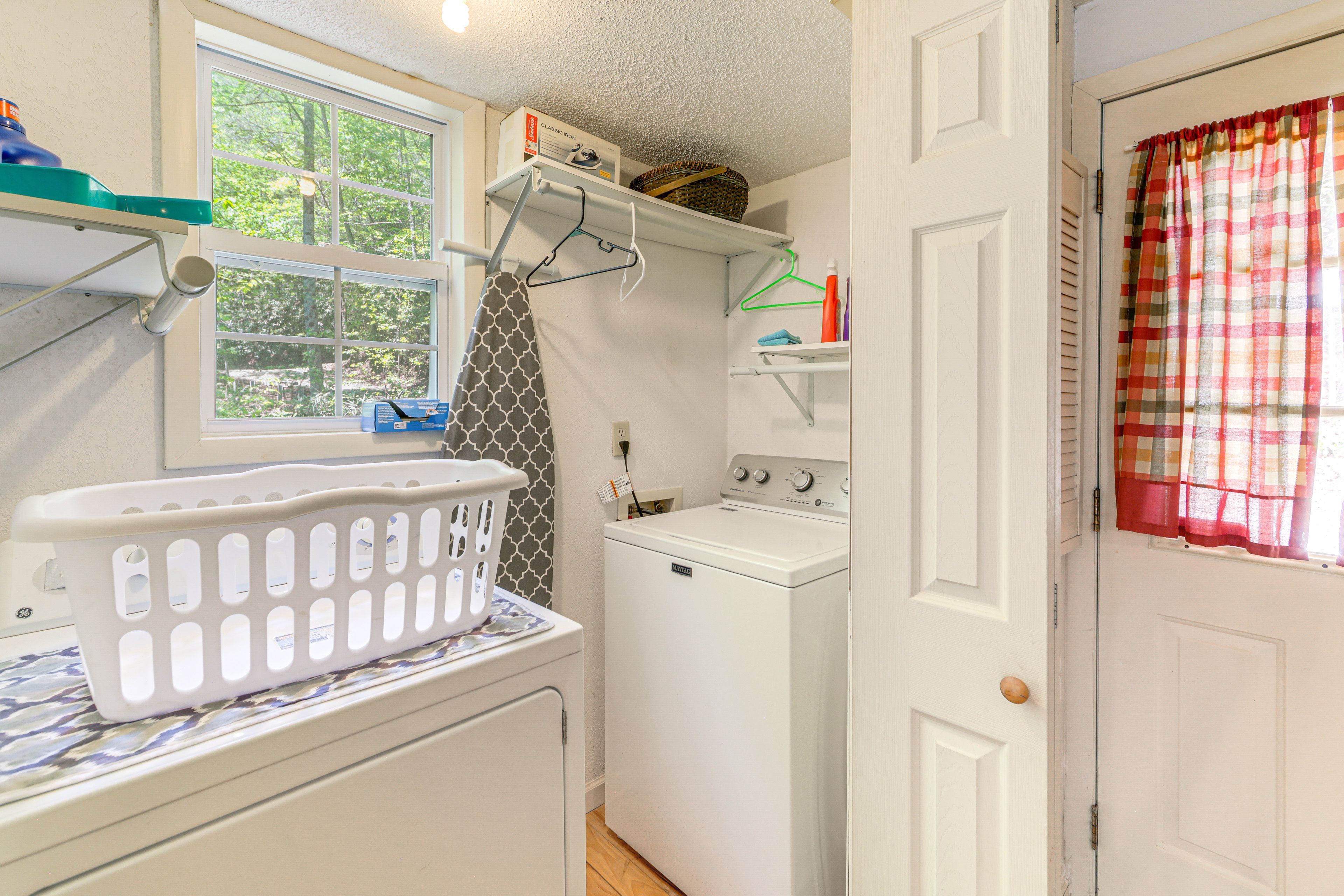 Washer & Dryer