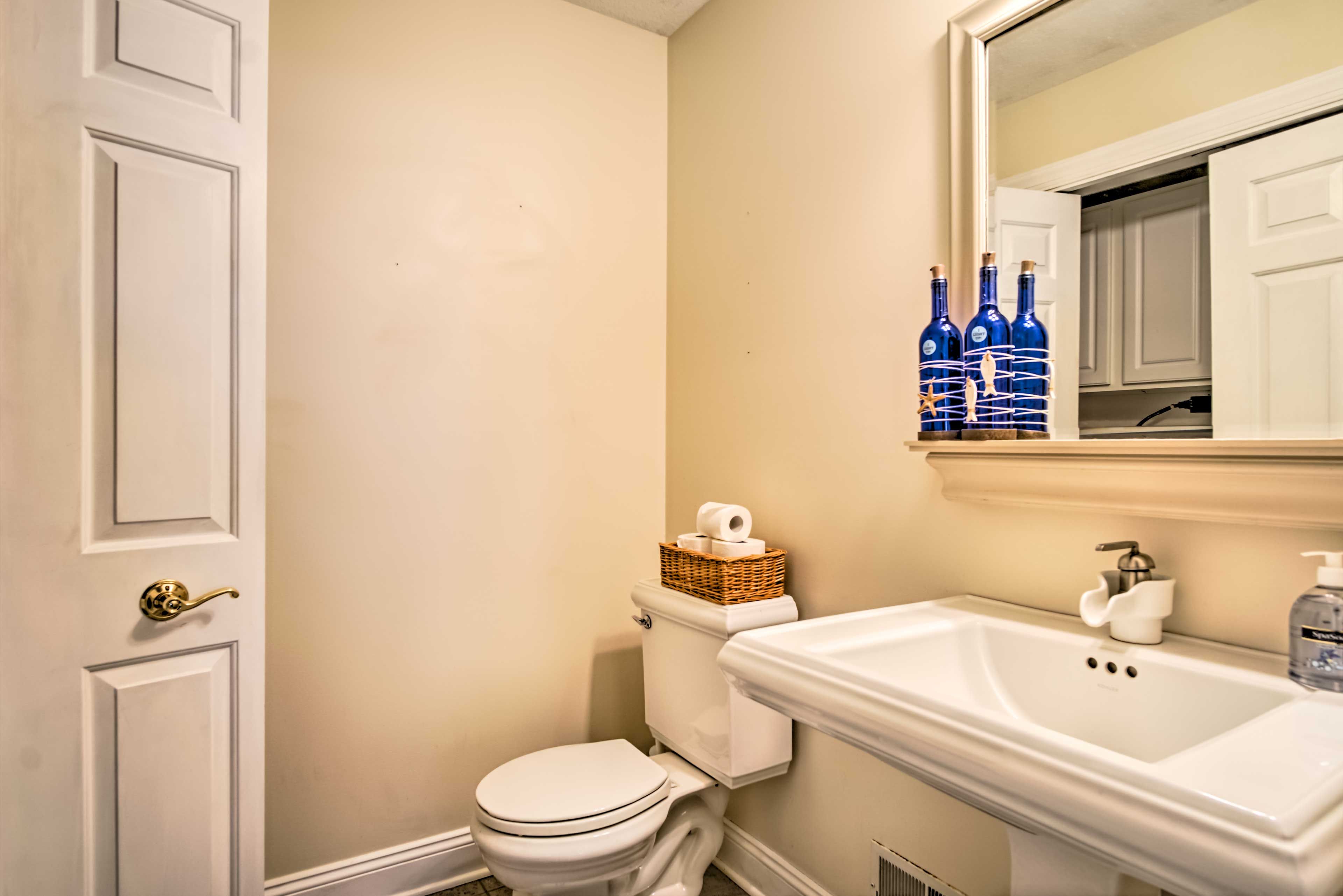 Half Bathroom | Washer & Dryer | Linens & Towels Provided