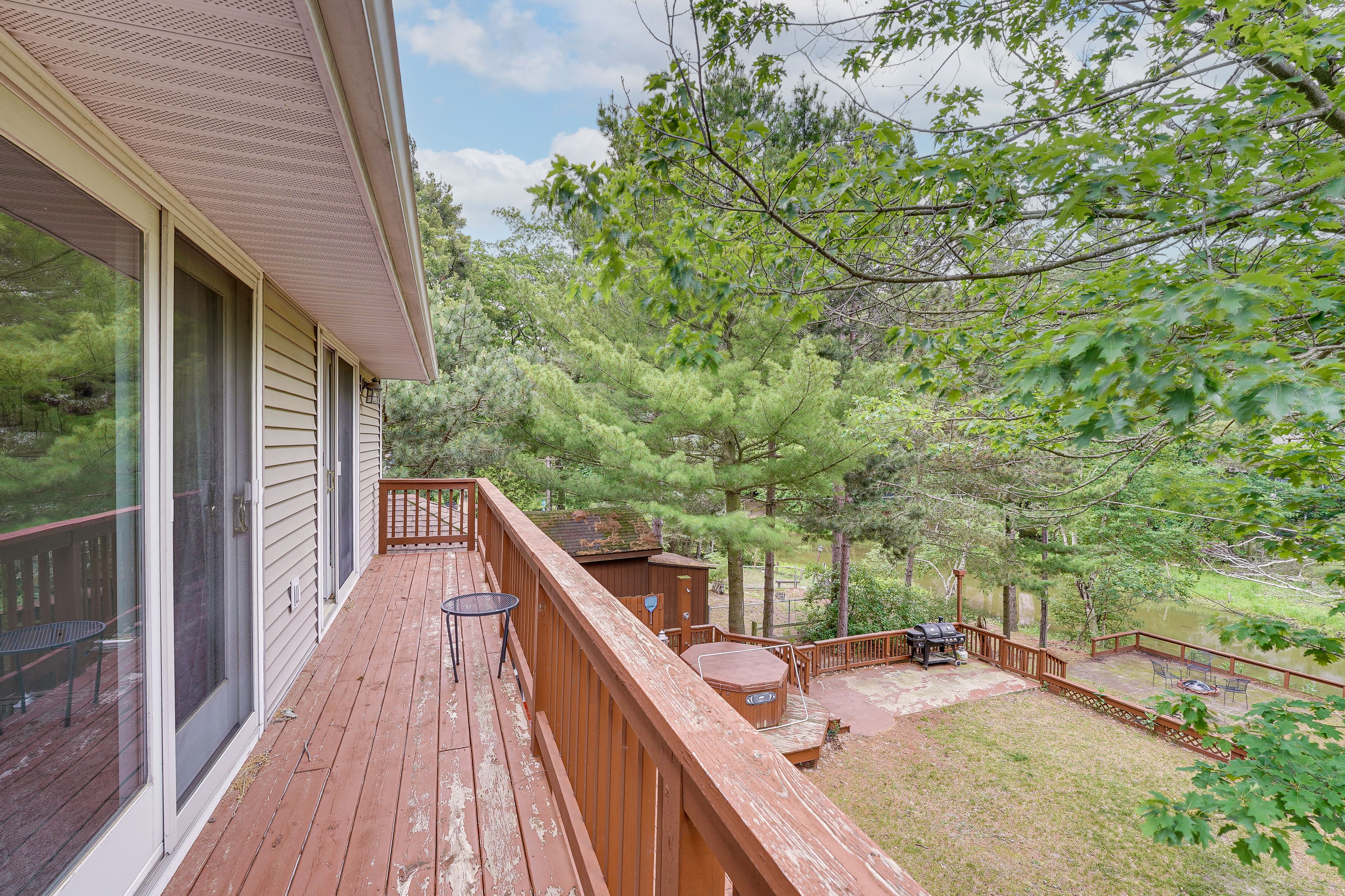 Upstairs Balcony