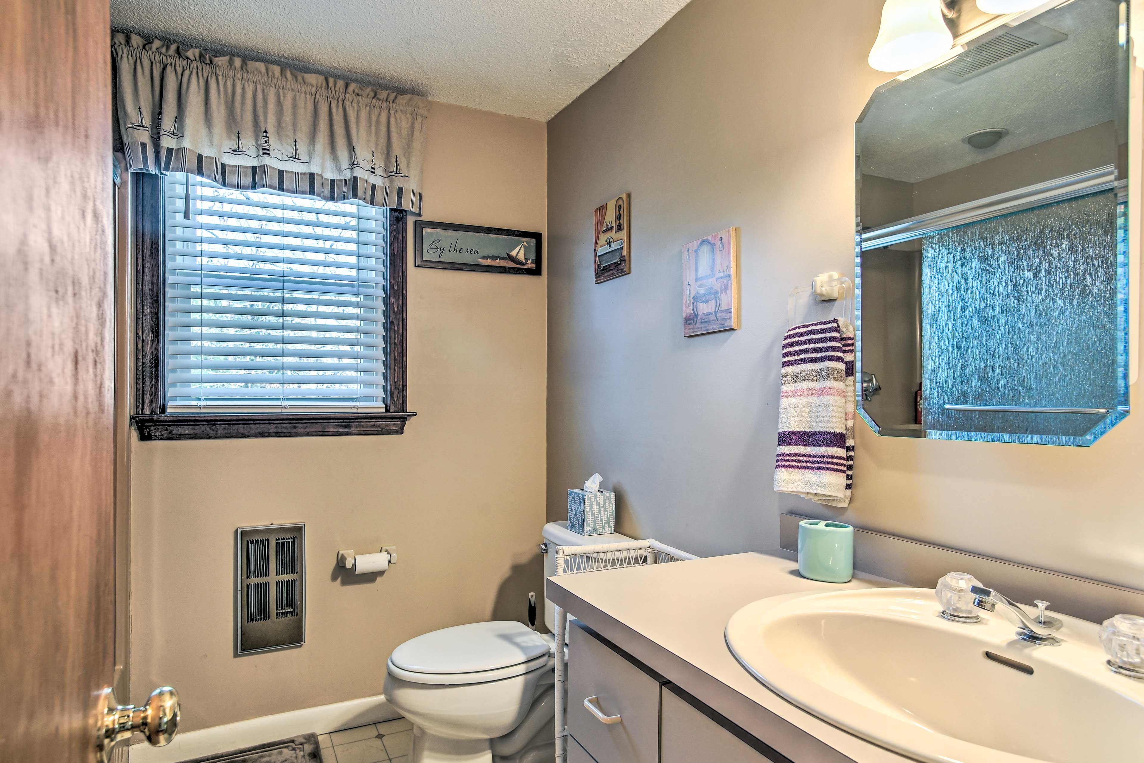 Full Bathroom