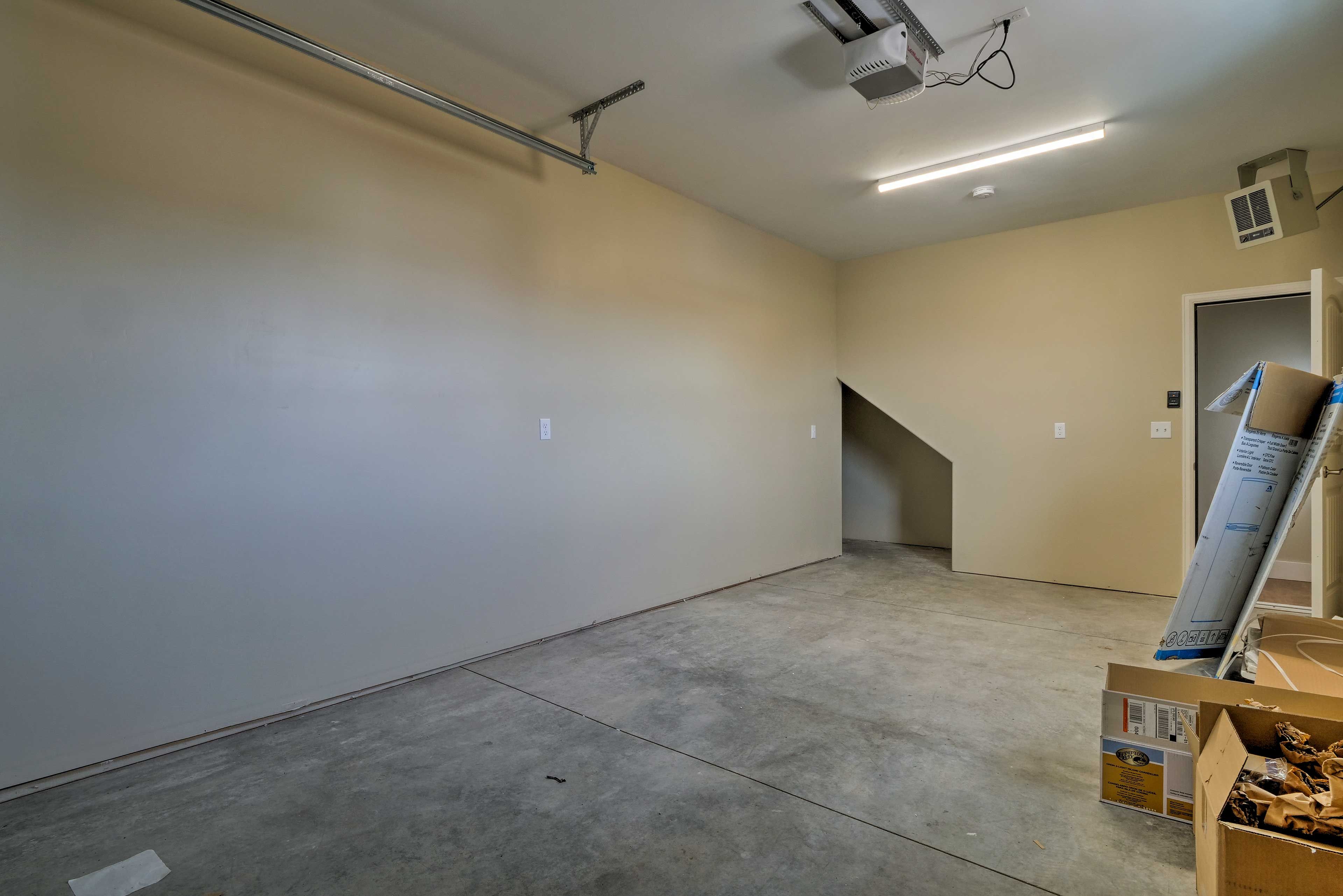 Parking | Garage (1 Vehicle)