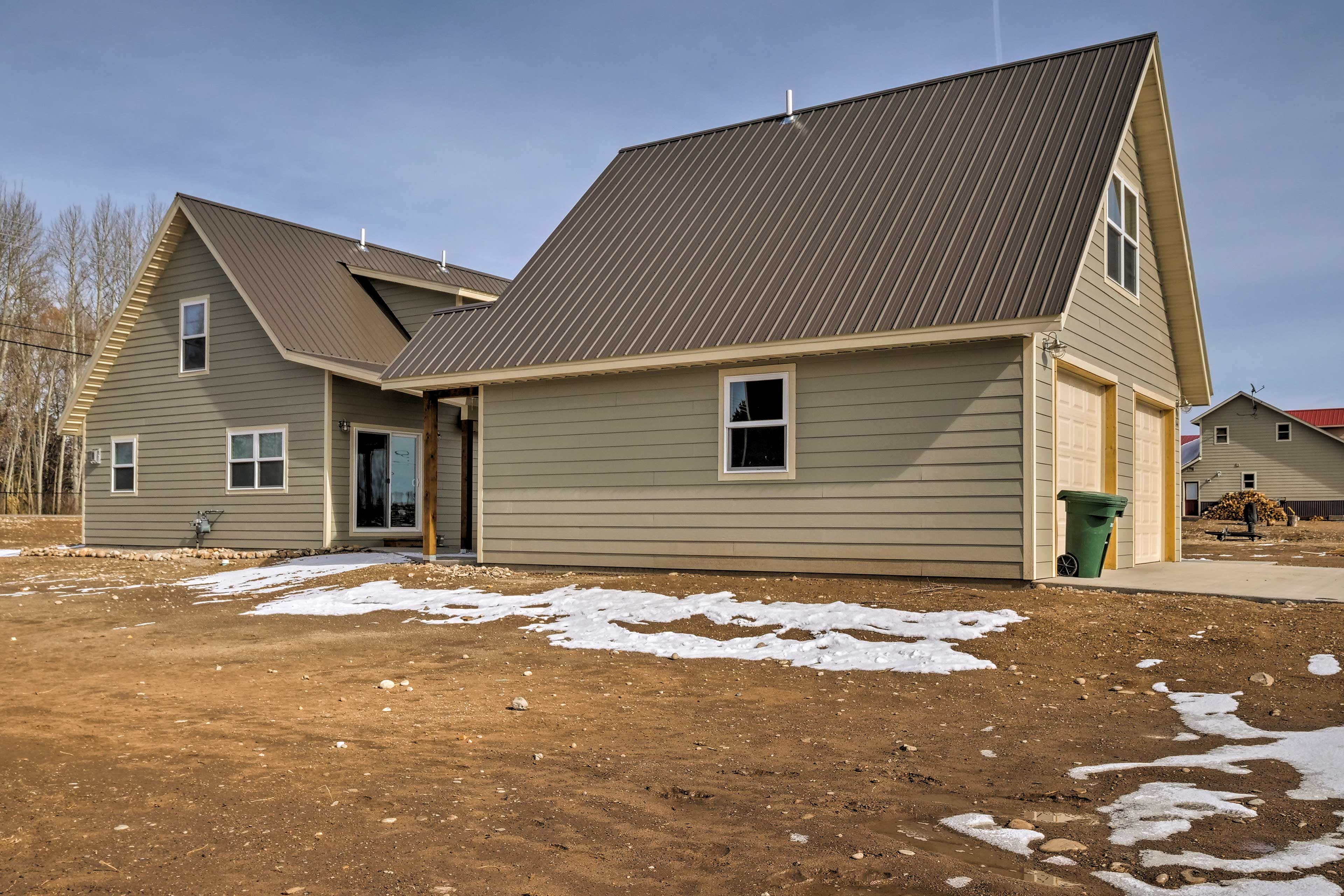 Studio Exterior | Single-Story Property | Spacious Yard