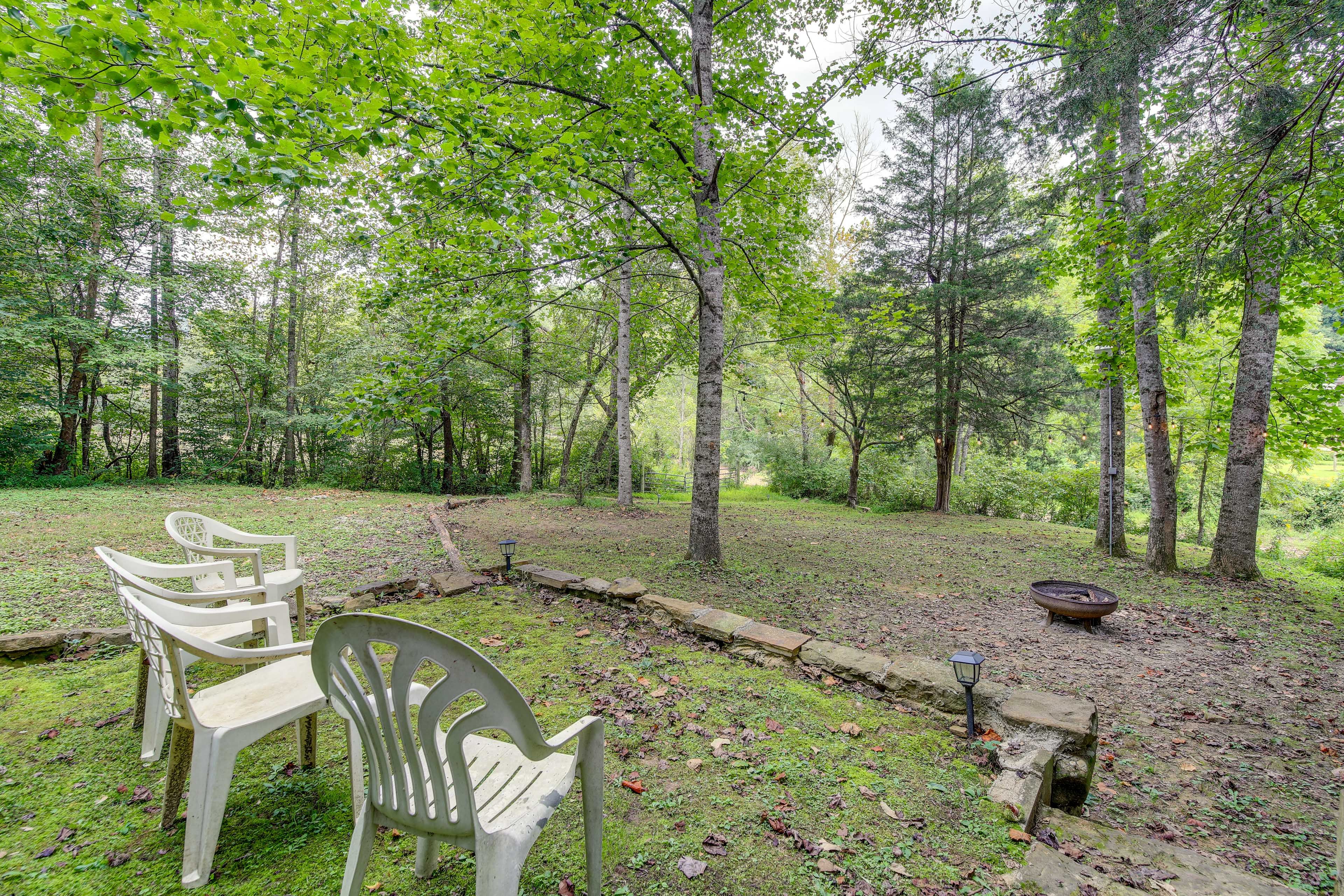 Fire Pit | Wooded Surroundings