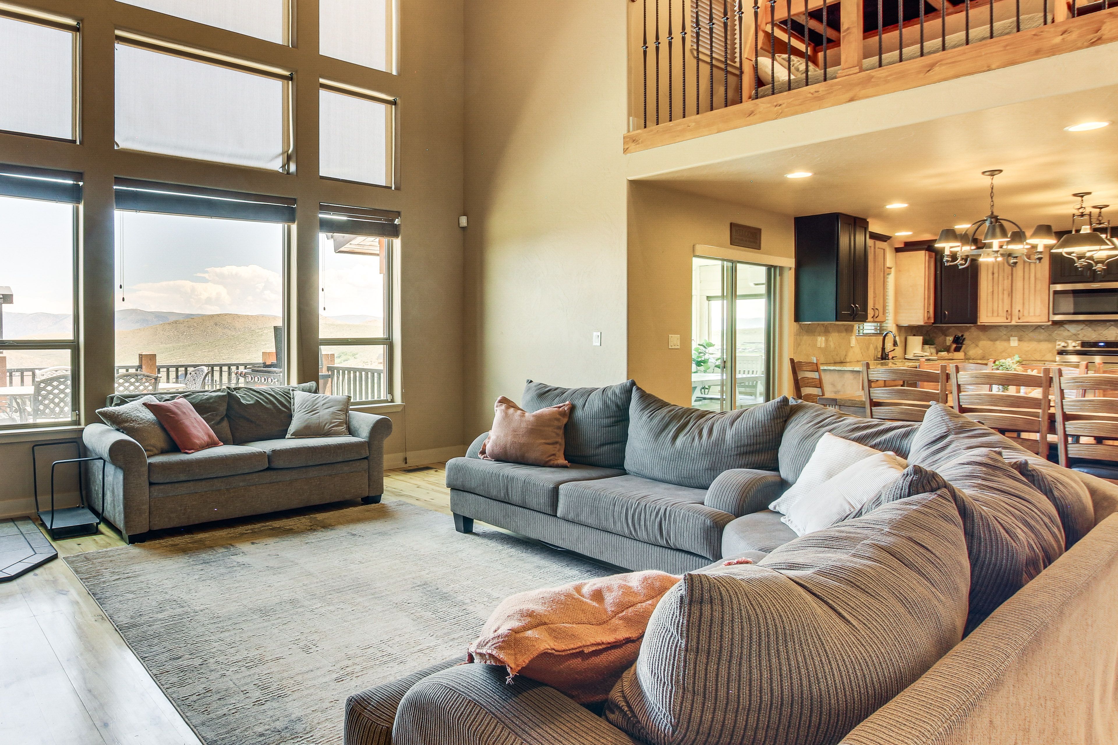 Living Room | Open Floor Plan