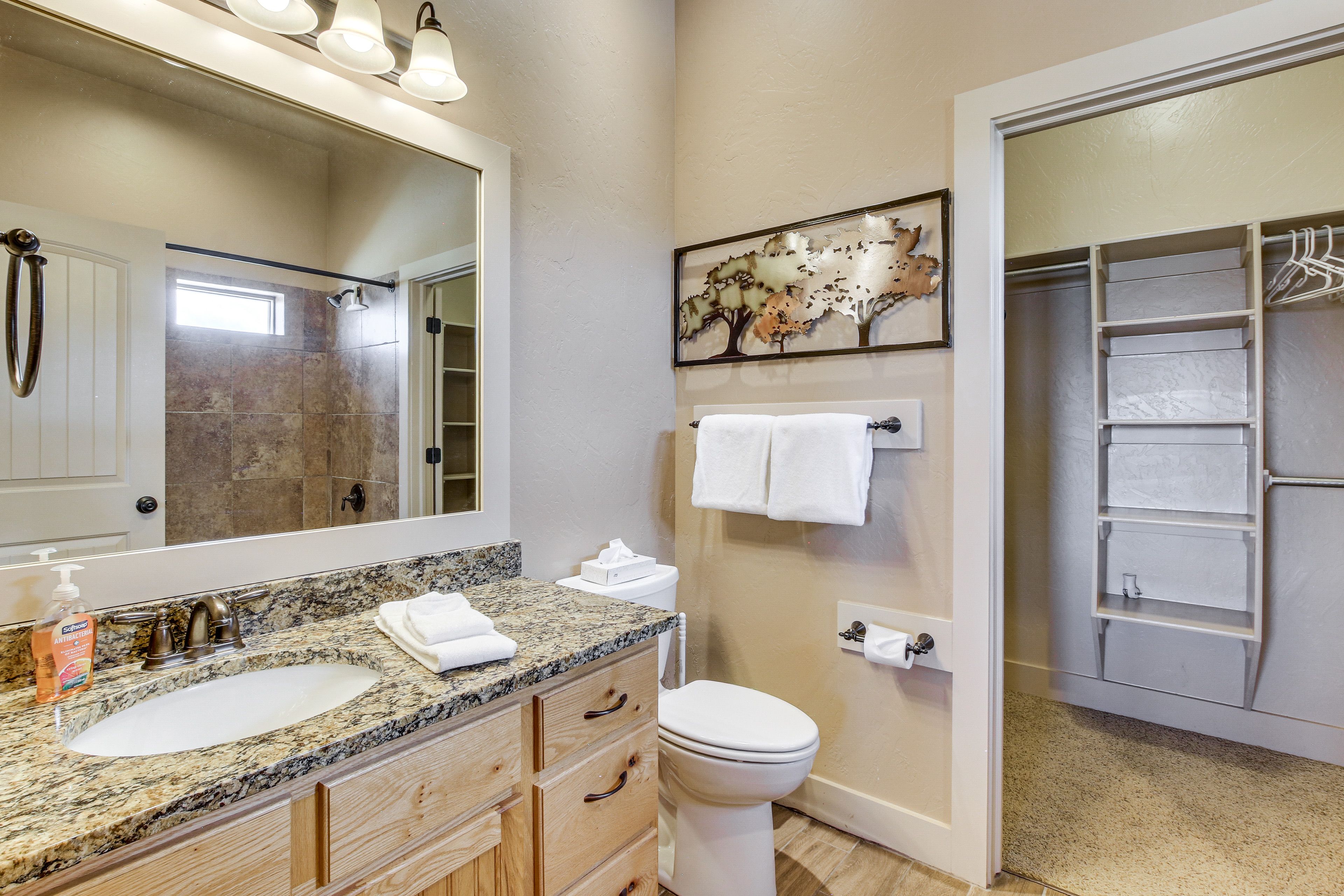 En-Suite Bathroom | Walk-In Closet