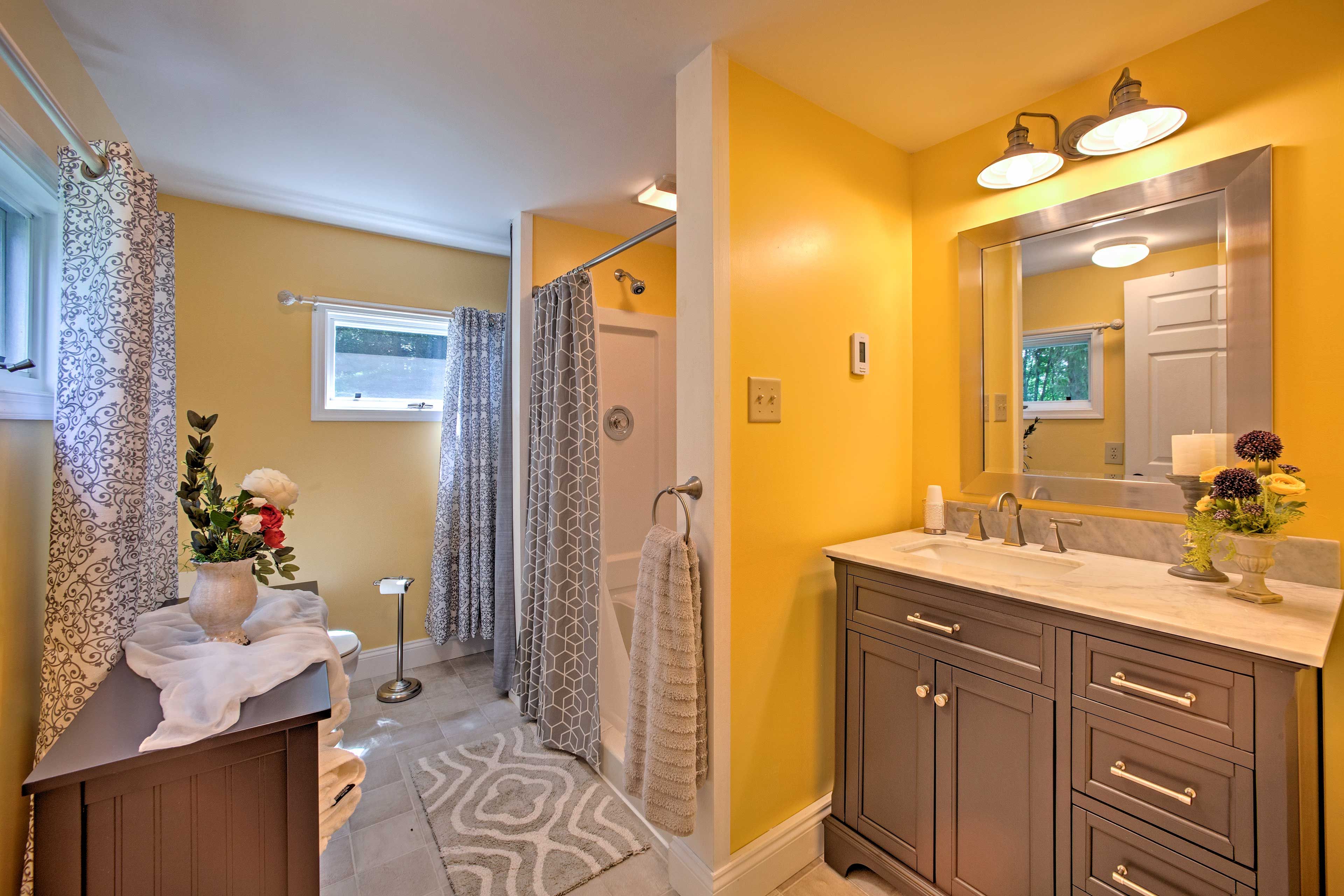 Full Bathroom