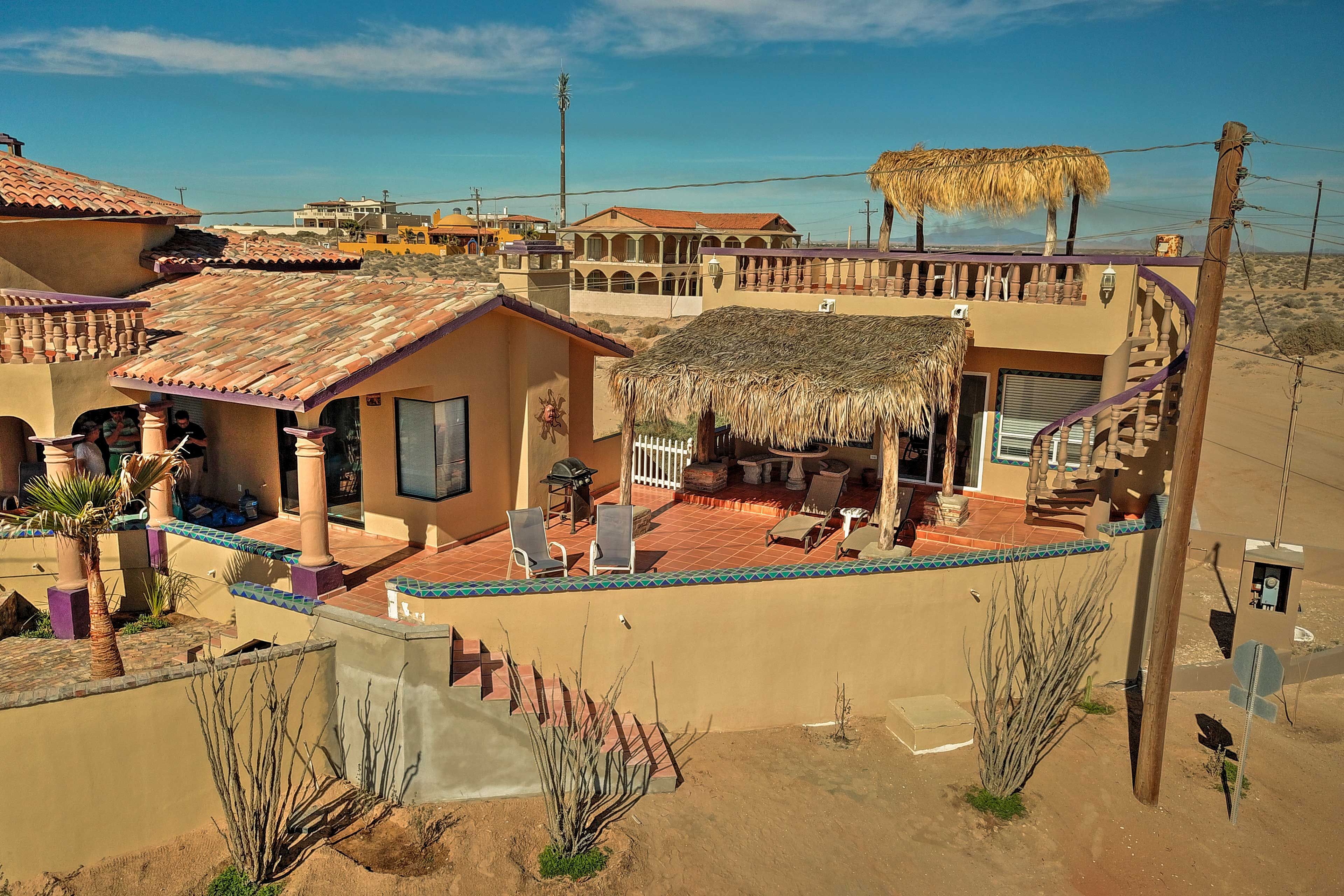 Exterior | Homeowner On-Site