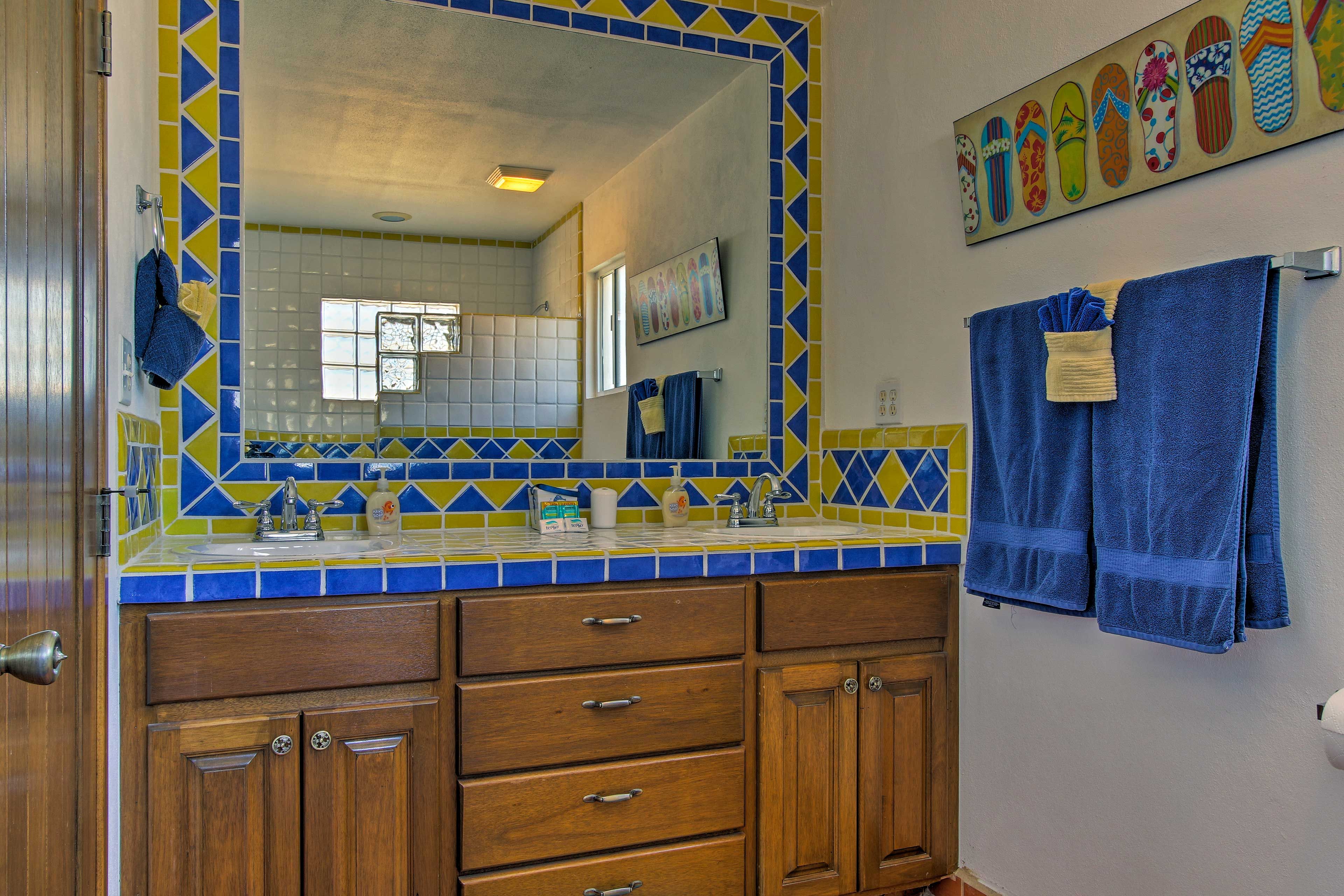 Bathroom | Towels Provided