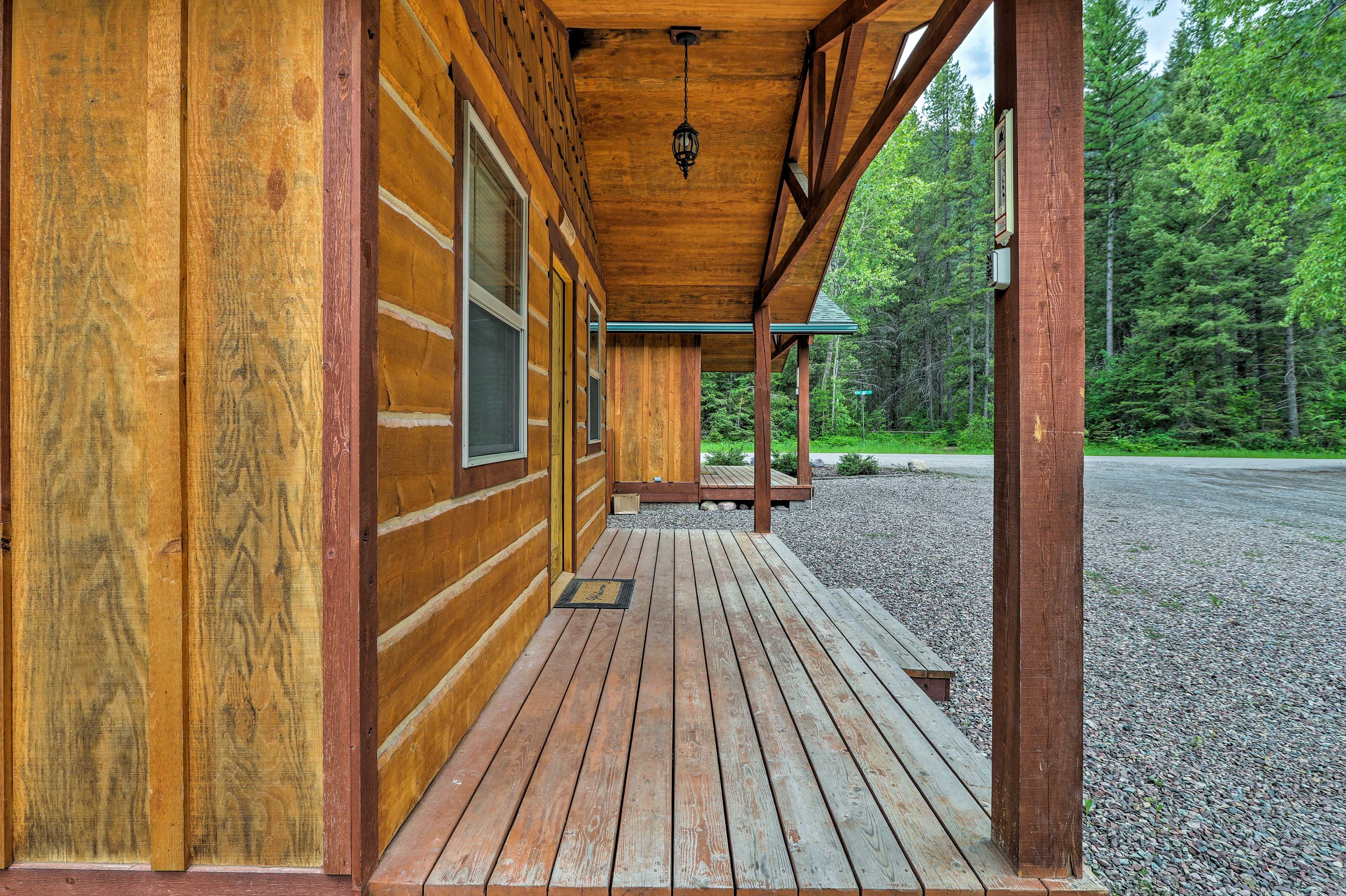 Home Entrance | Mountain Views