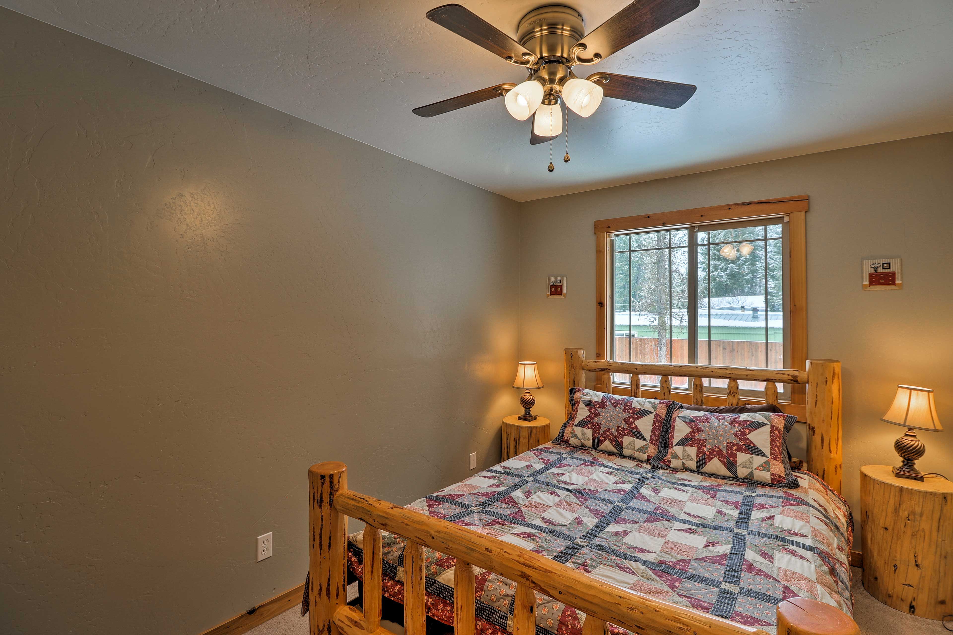 Bedroom 2 | Queen Bed | Satellite TV