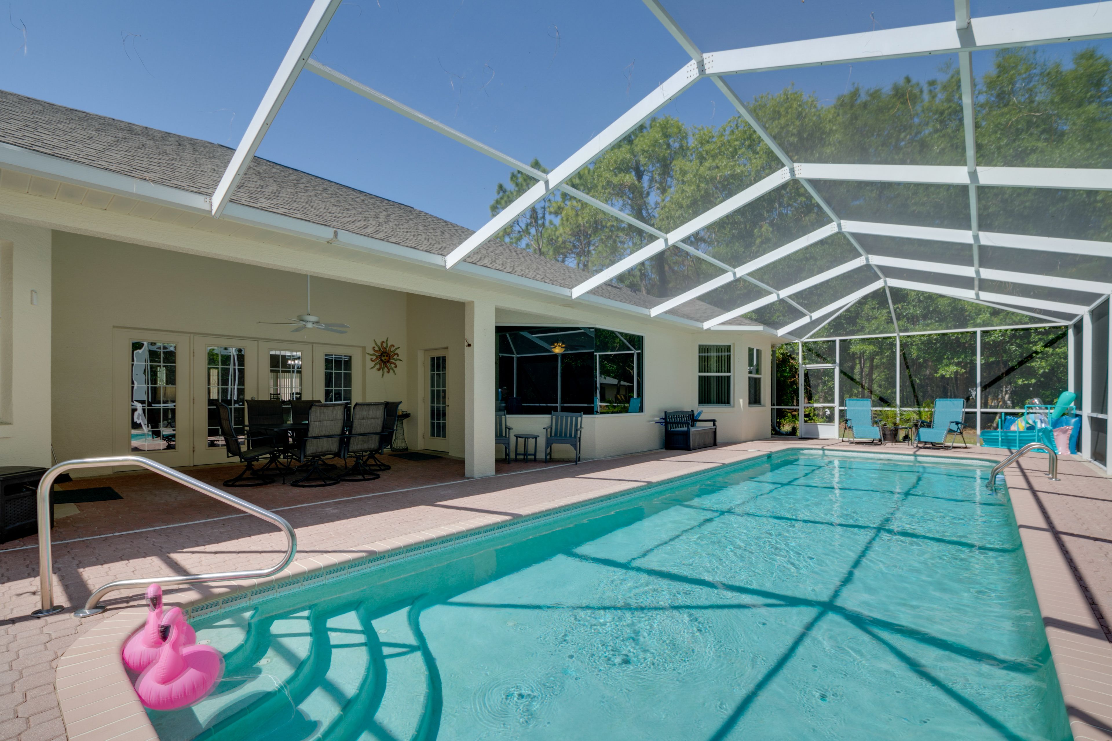 Citrus Springs Vacation Rental | 3BR | 2BA | 2,359 Sq Ft | Step-Free Access