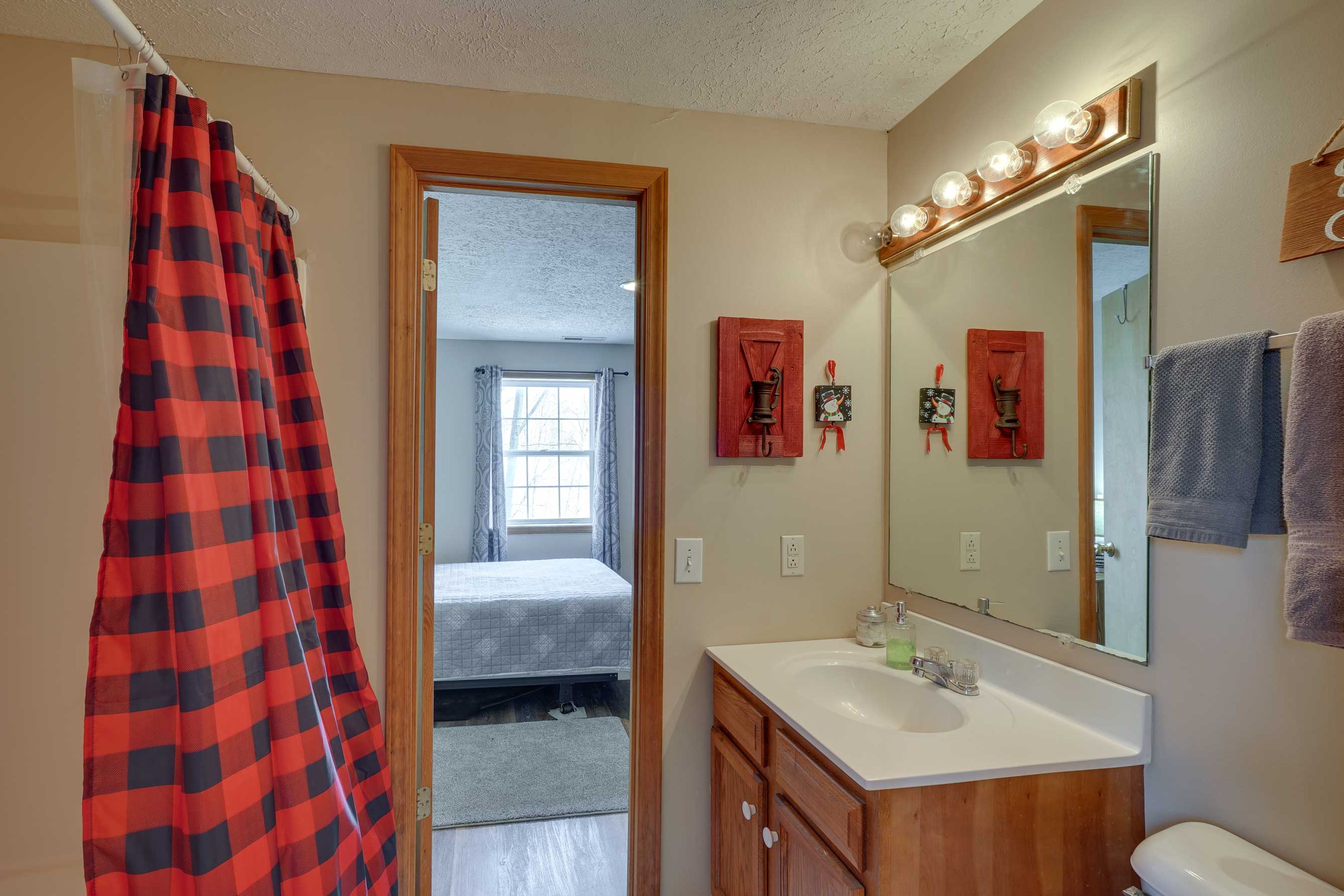 Bathroom | Complimentary Toiletries