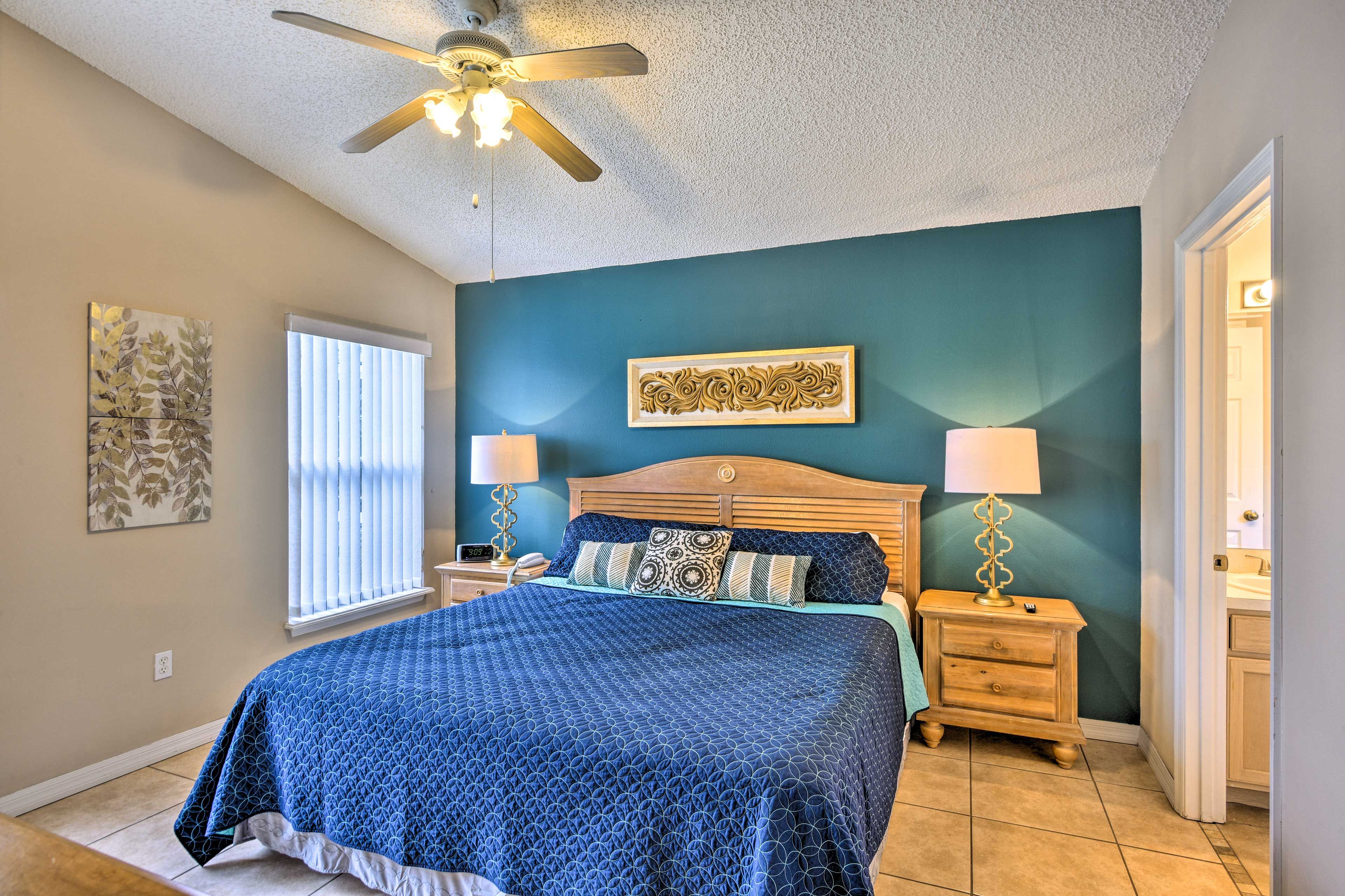 Bedroom 1 | King Bed | Beach Towels