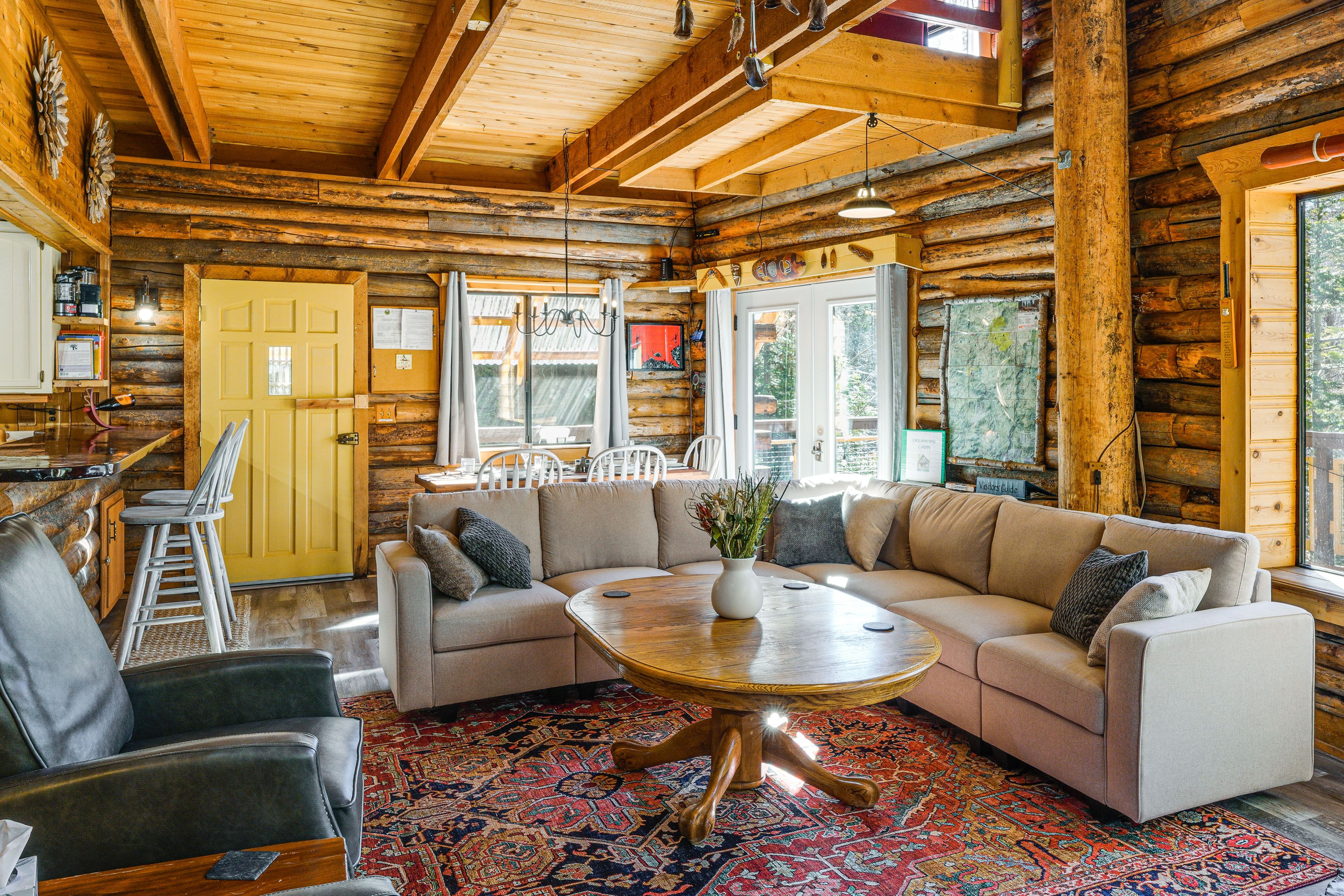 Living Room | Main Level