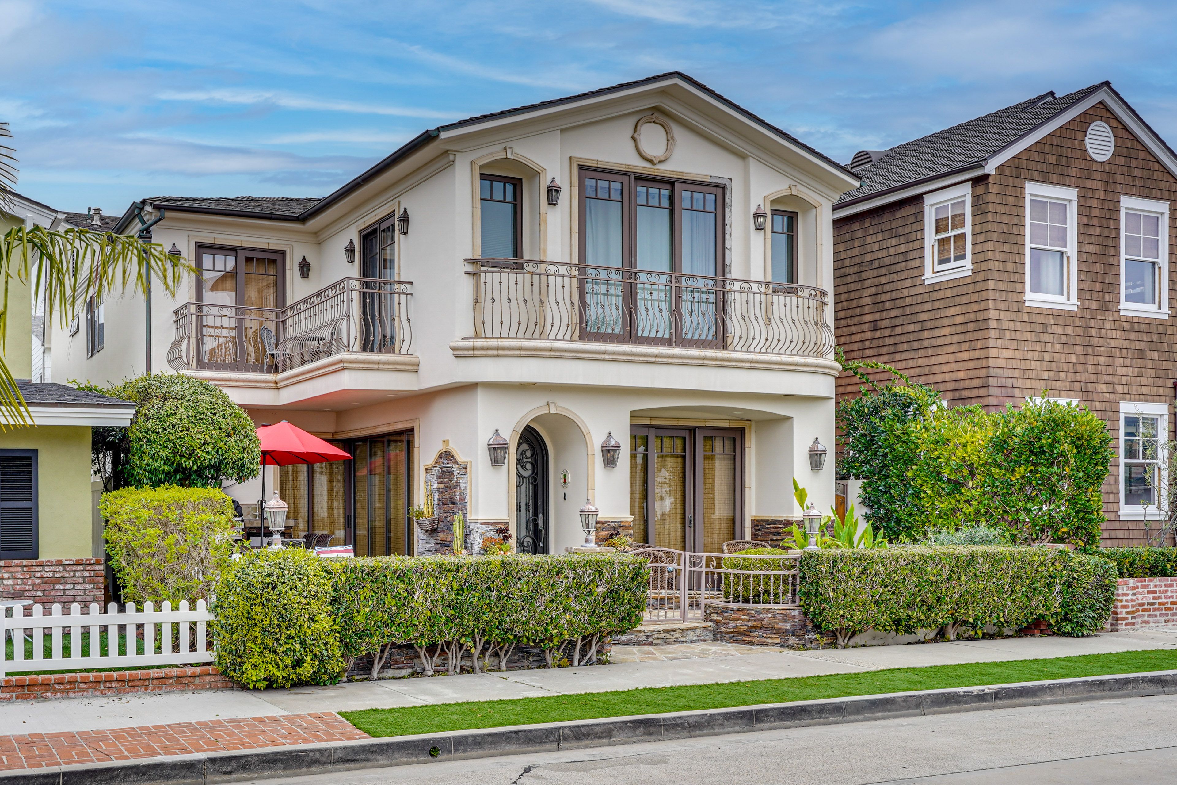 Property Exterior | Garage (2 Vehicles) | Alley (2 Vehicles)