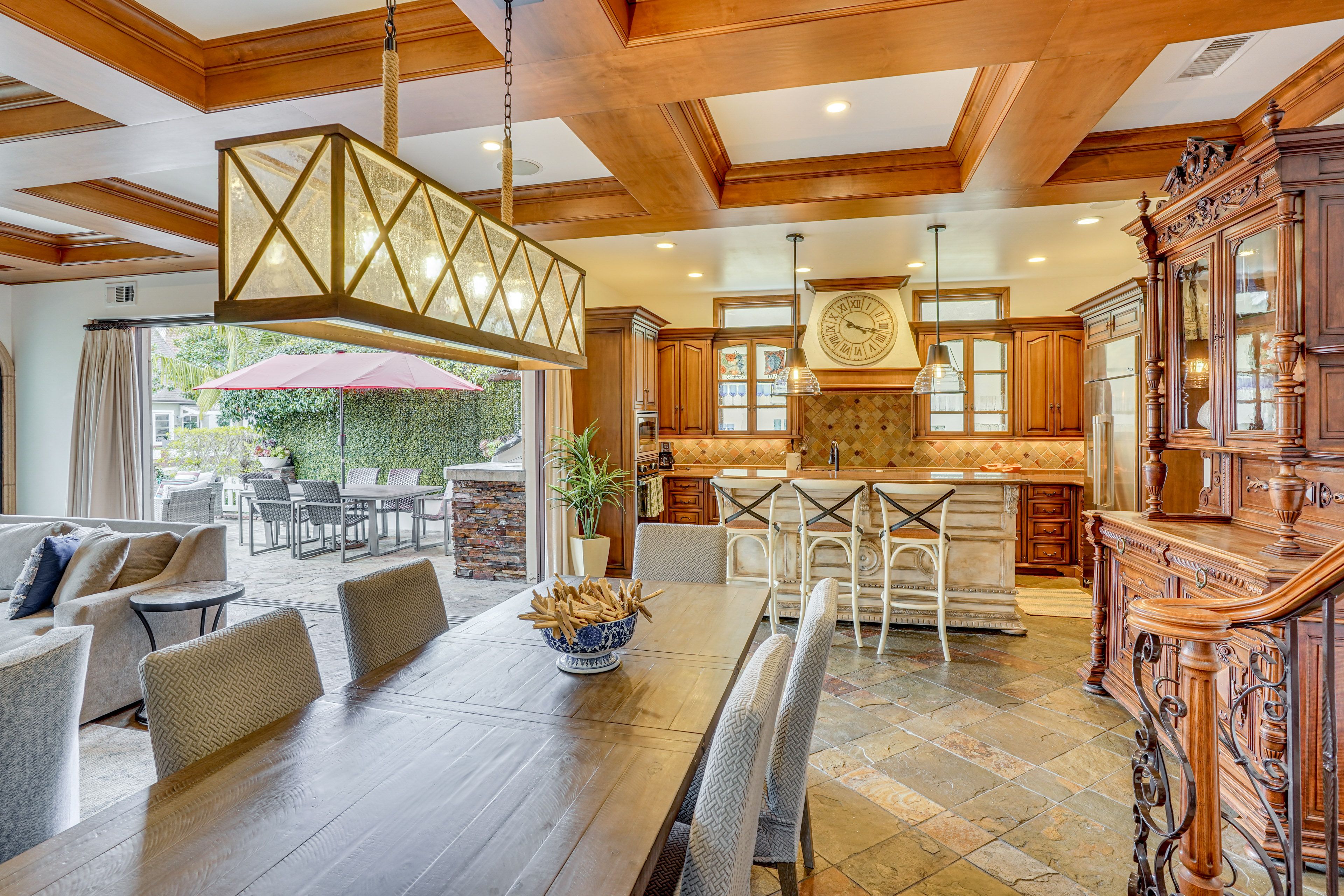 Dining Area | Main Level