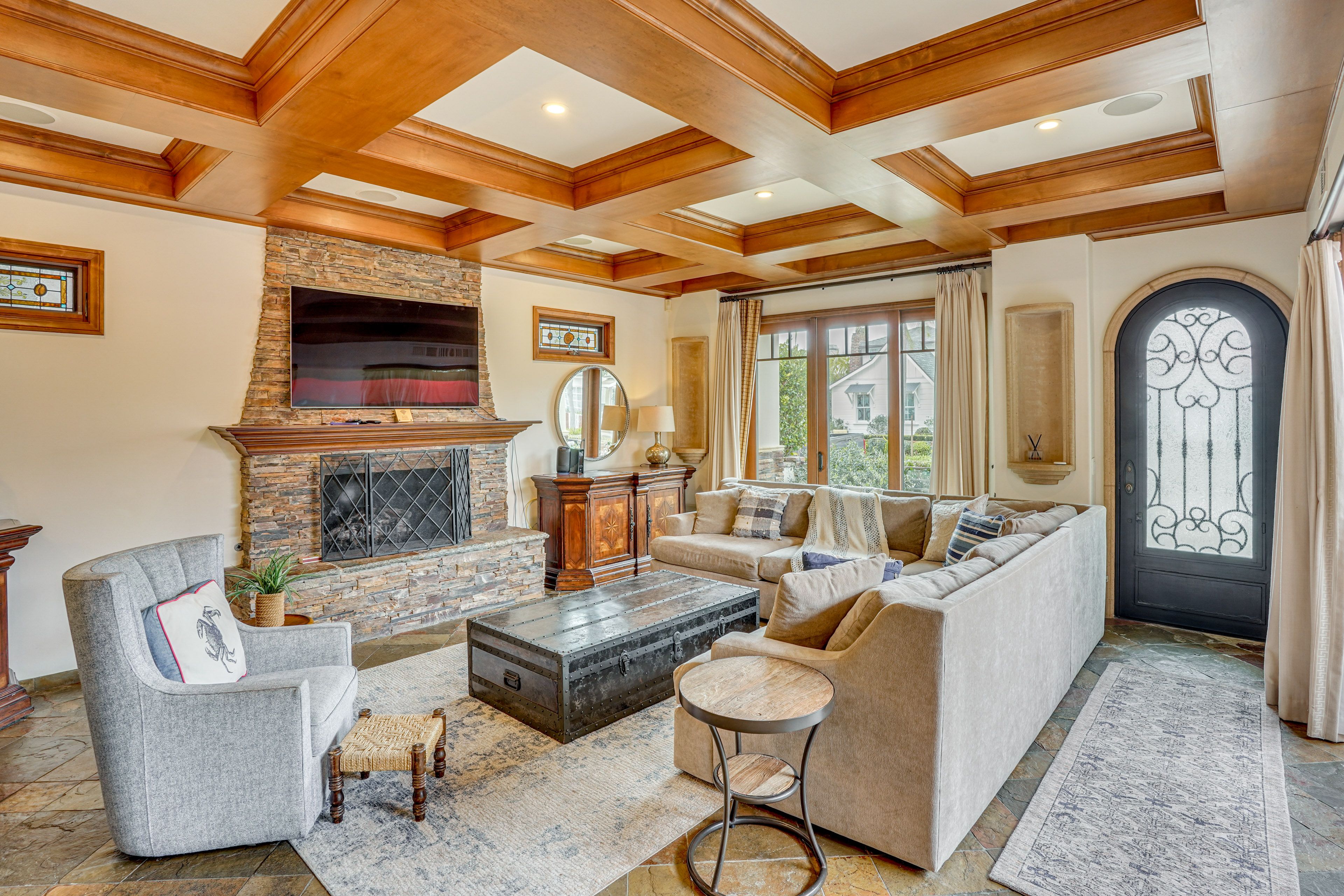 Living Room | Main Level