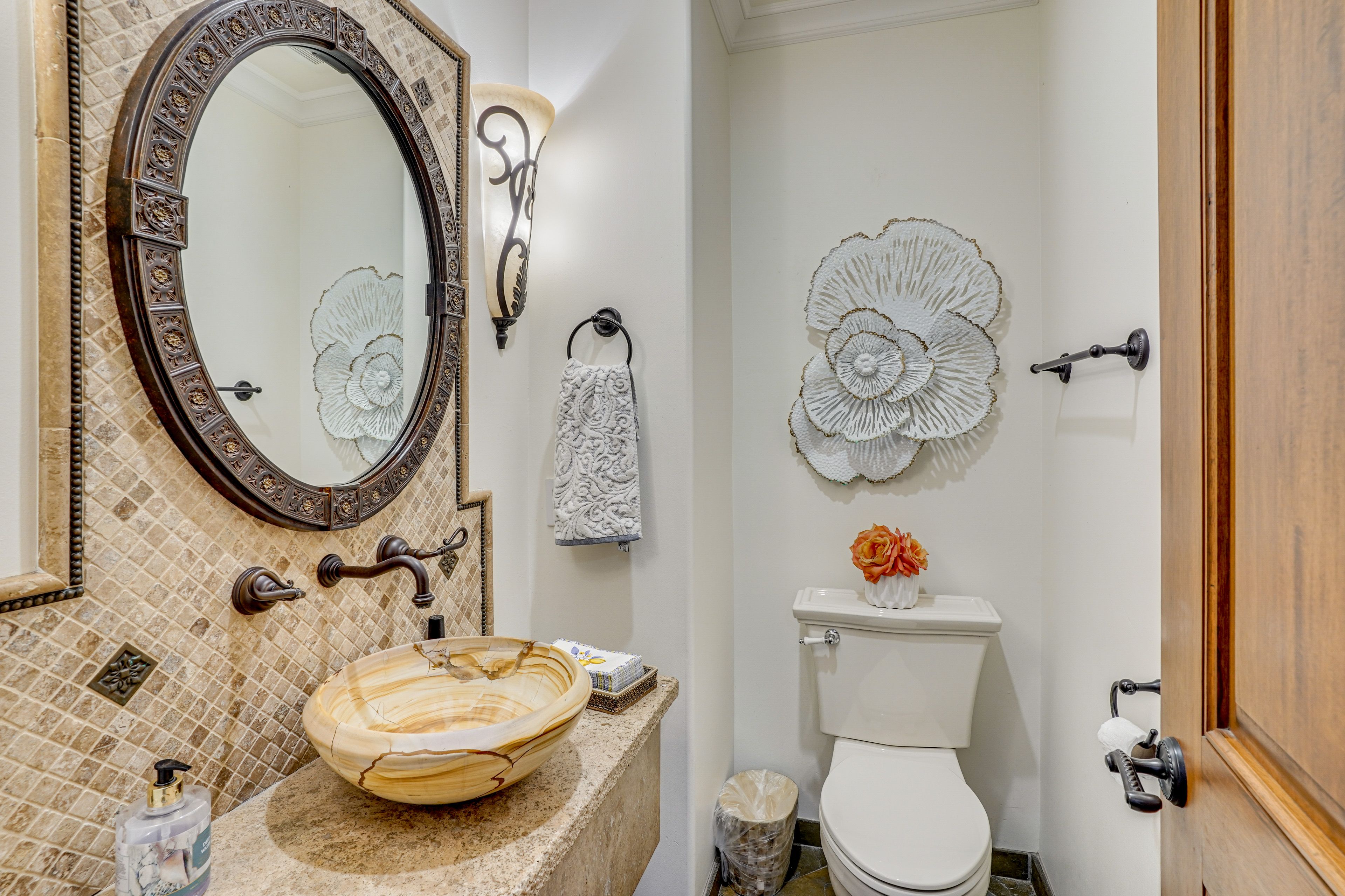 Half Bathroom | Main Level