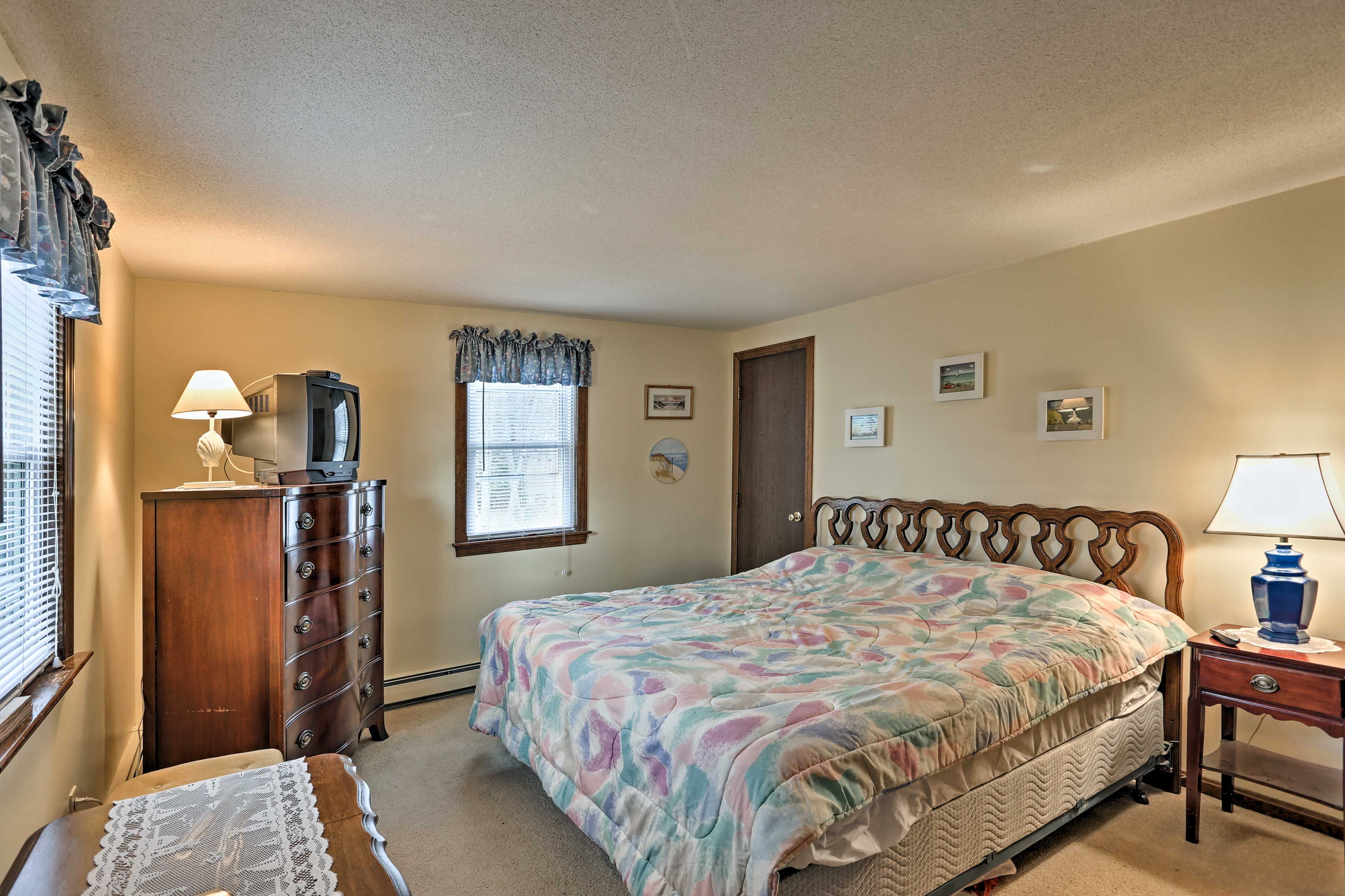 Drift off to dreamland in this inviting bedroom.