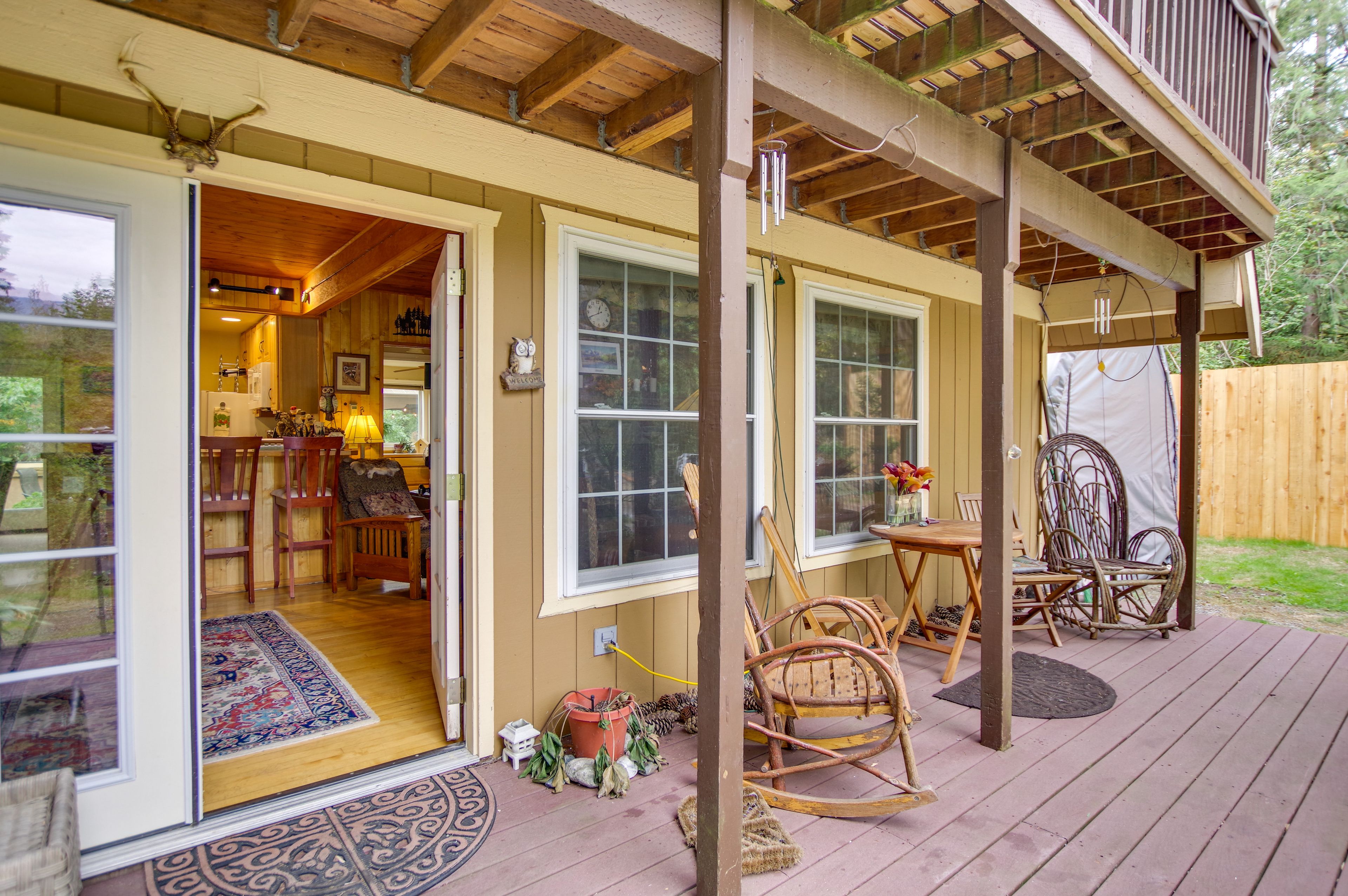 Ground-Level Deck