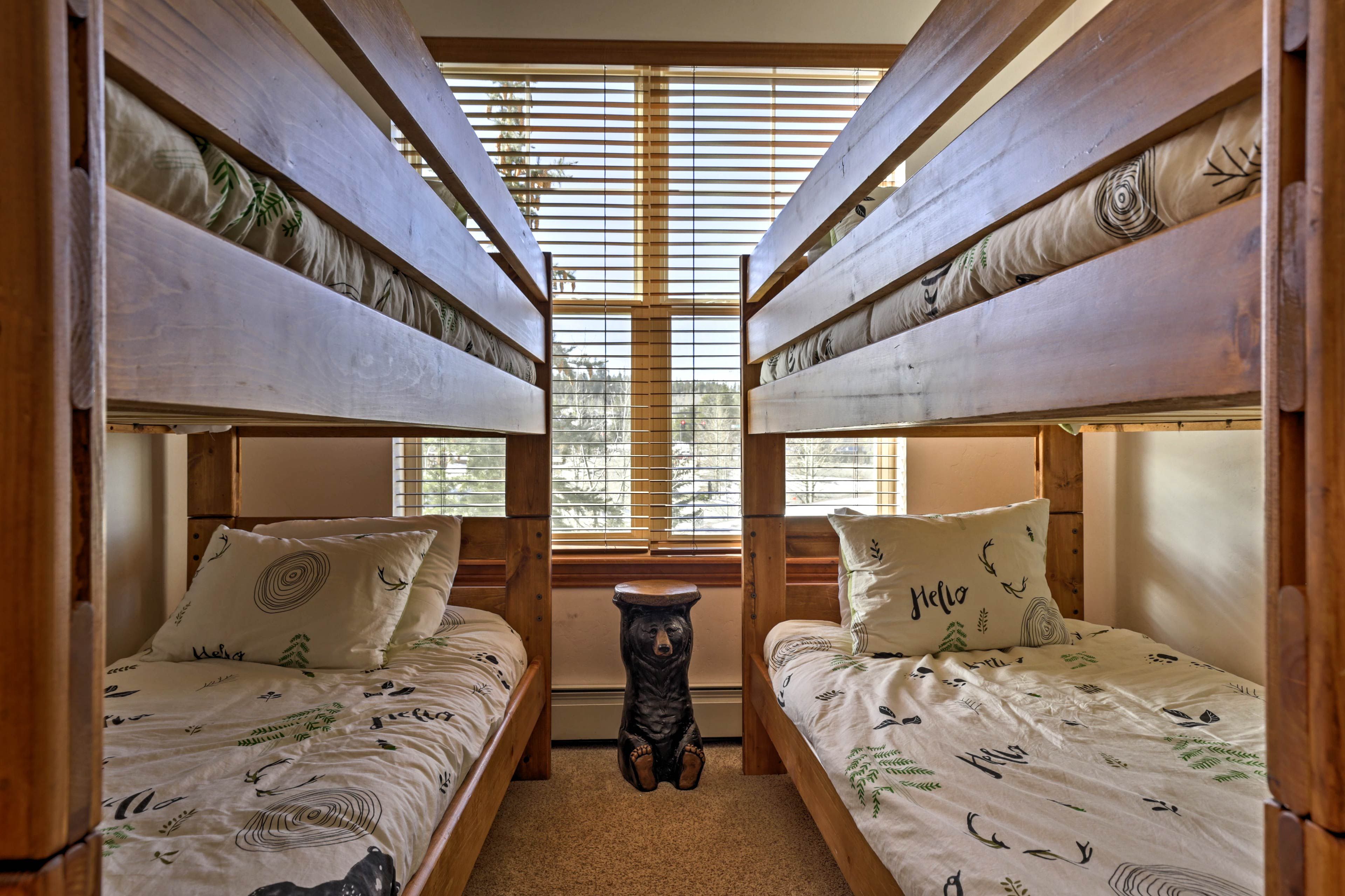 Up to 4 can sleep in this bedroom.