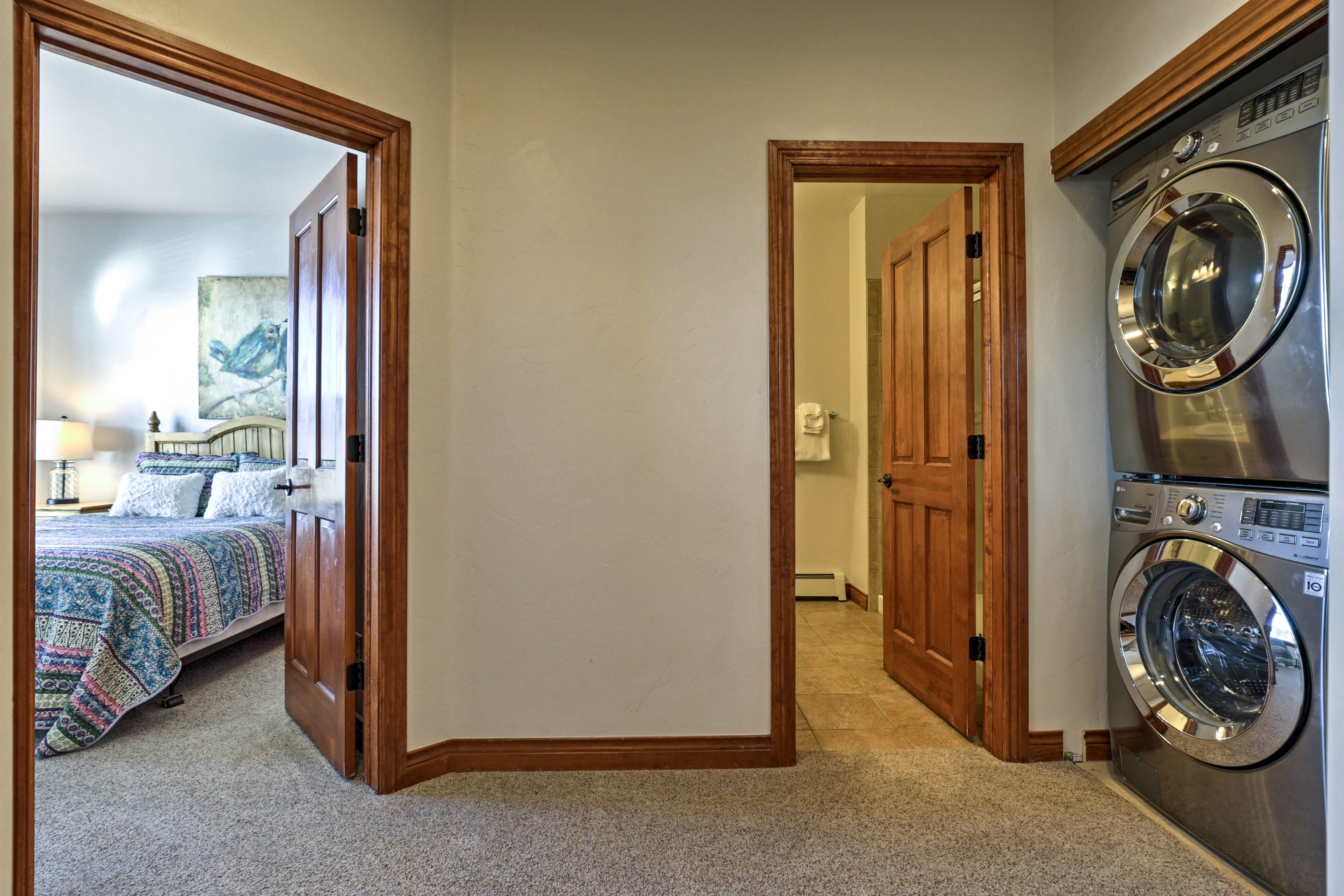 Keep your ski clothes clean utilizing these in-unit laundry machines.