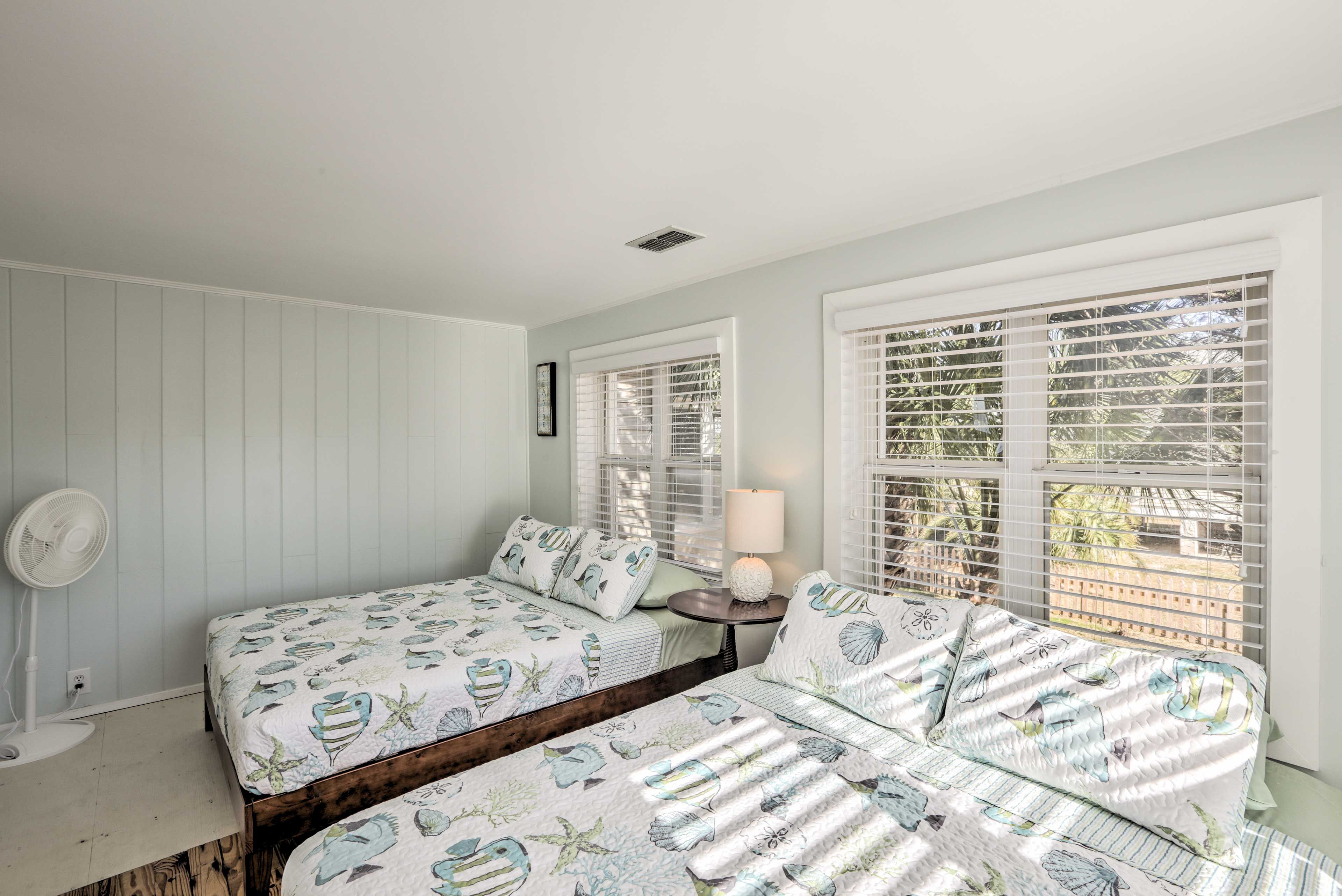 Bedroom 1 | 2 Queen Beds