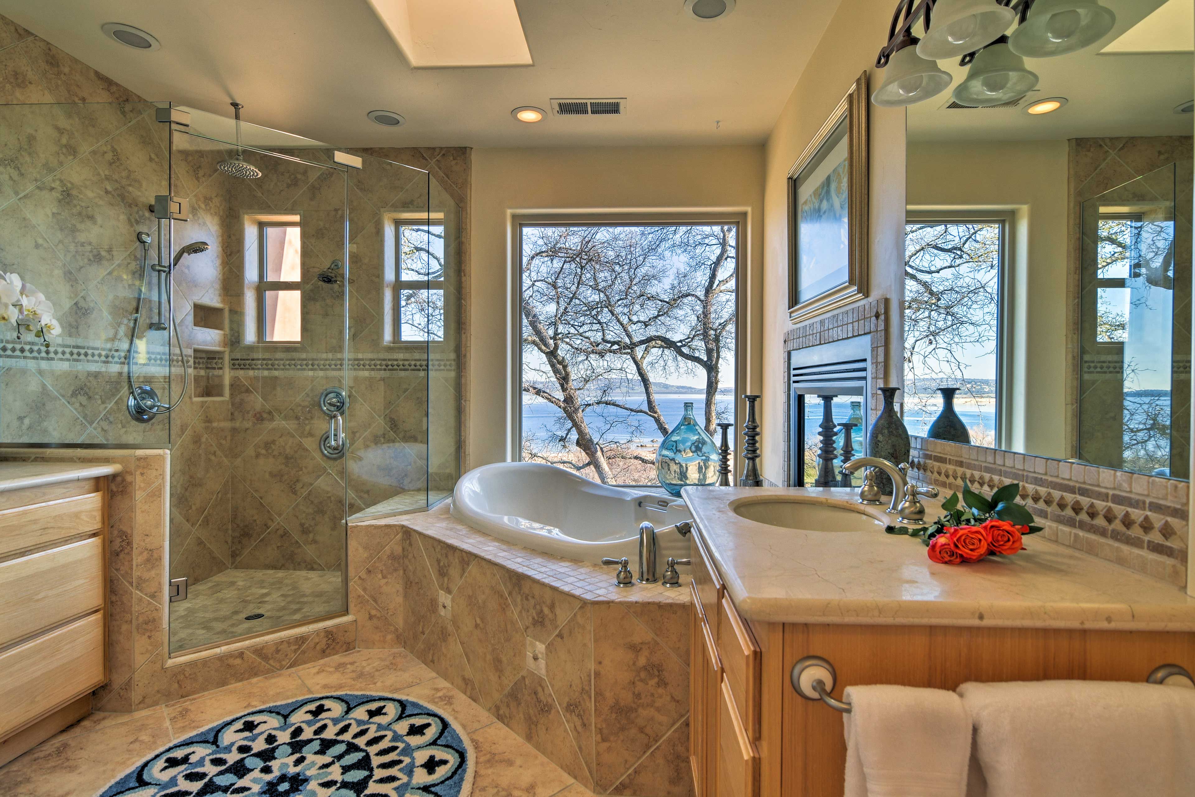 En-Suite Bath