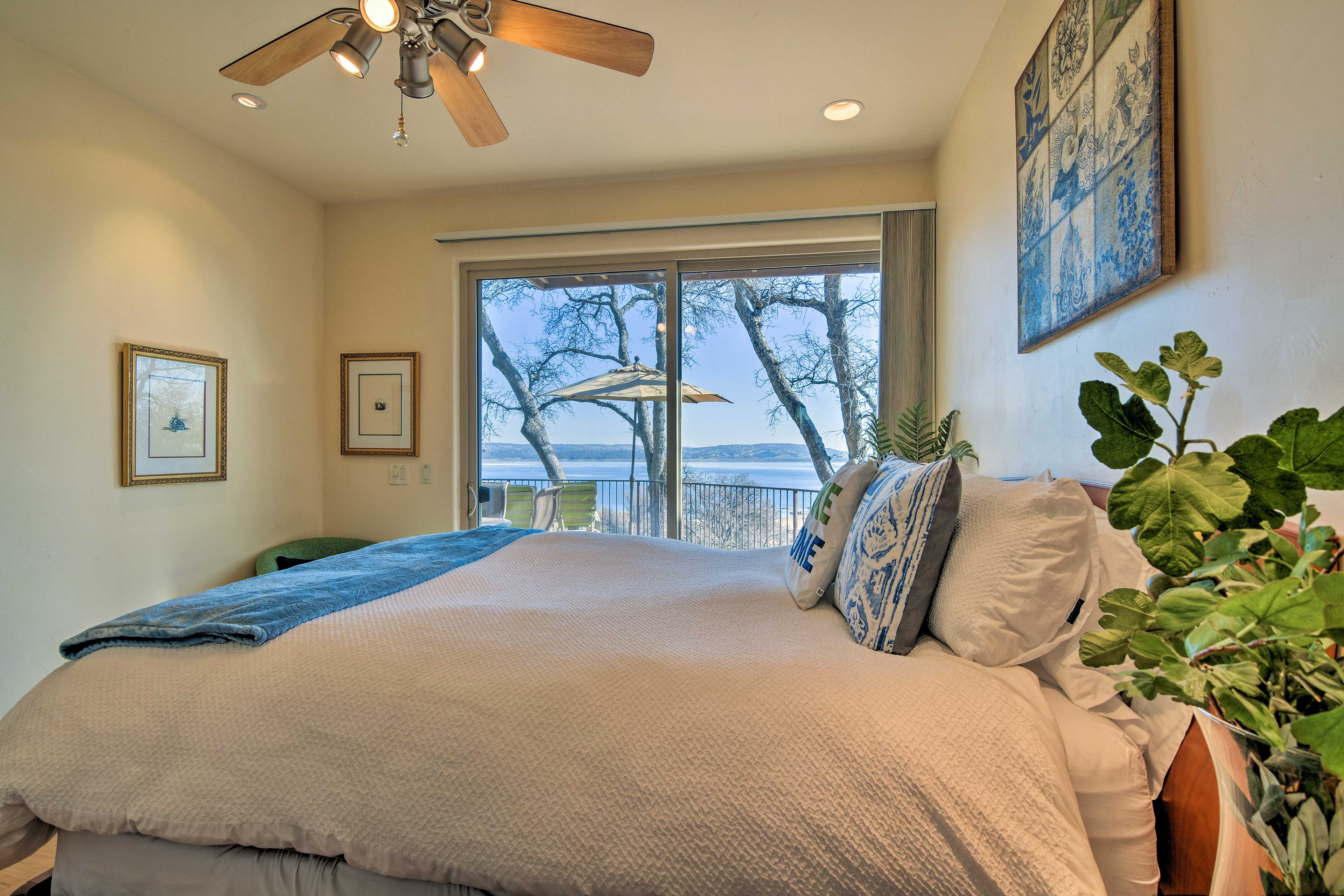 Bedroom 4 | Queen Bed | 1st Floor
