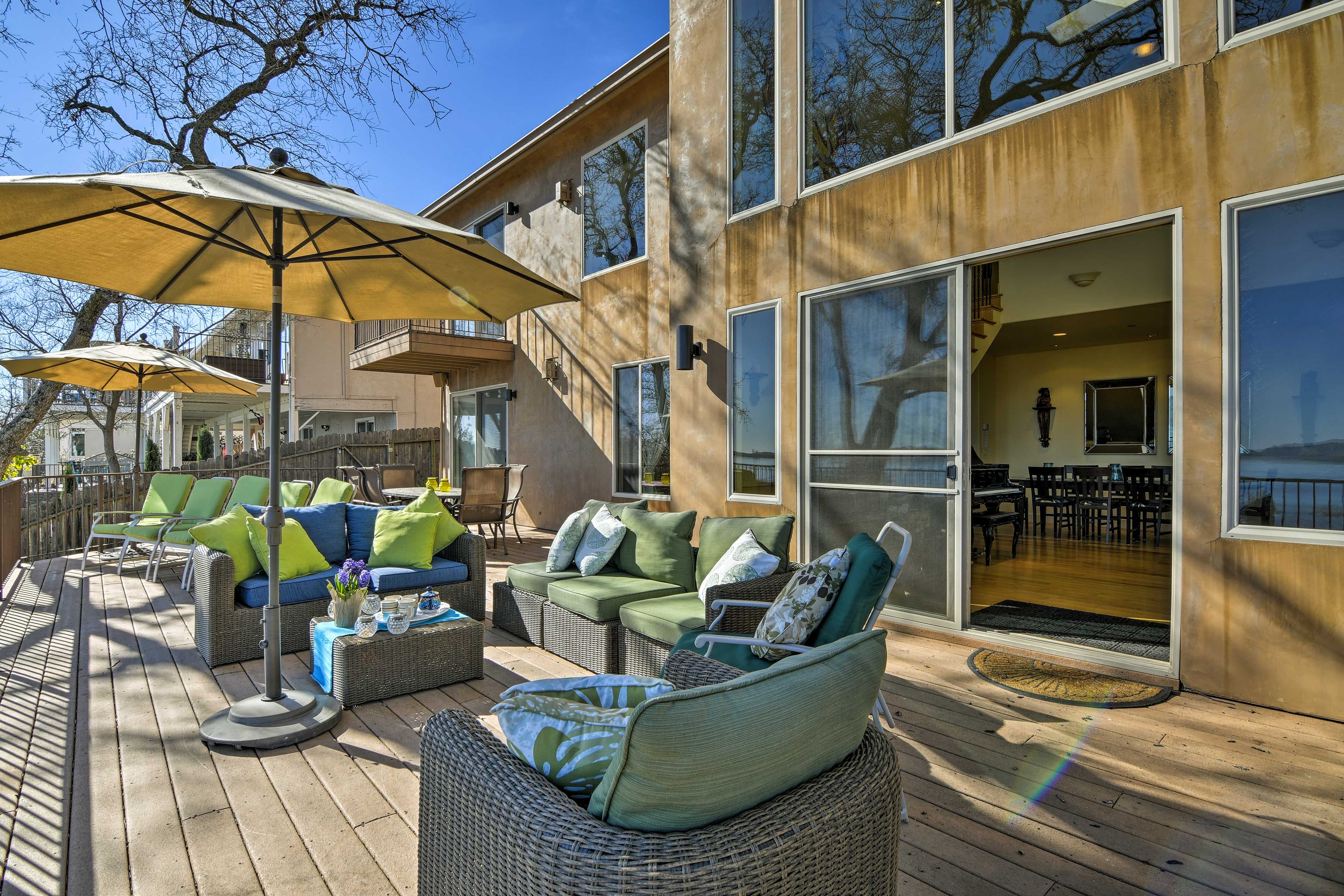 Private Deck | Access via Living Room