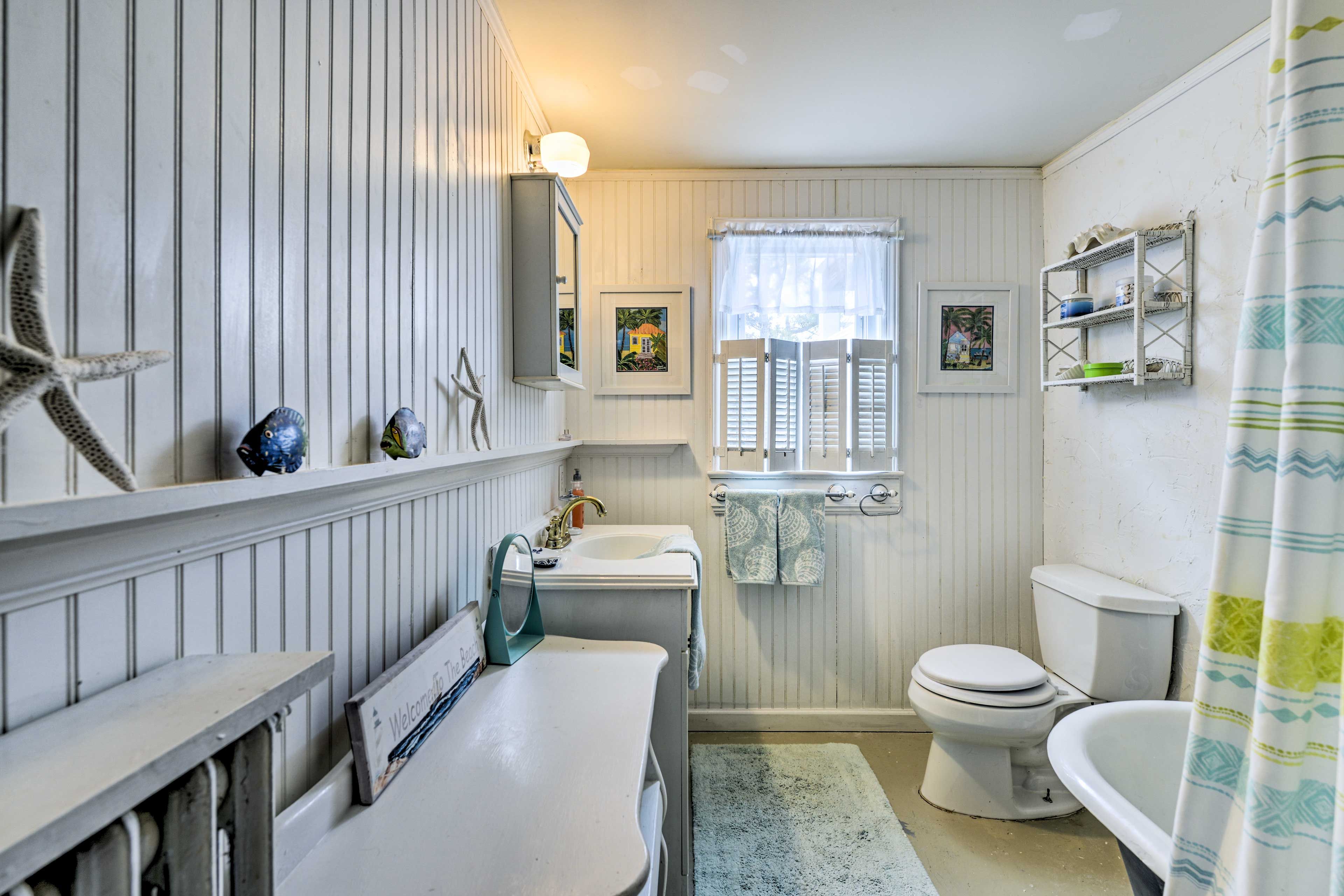 Full Bathroom