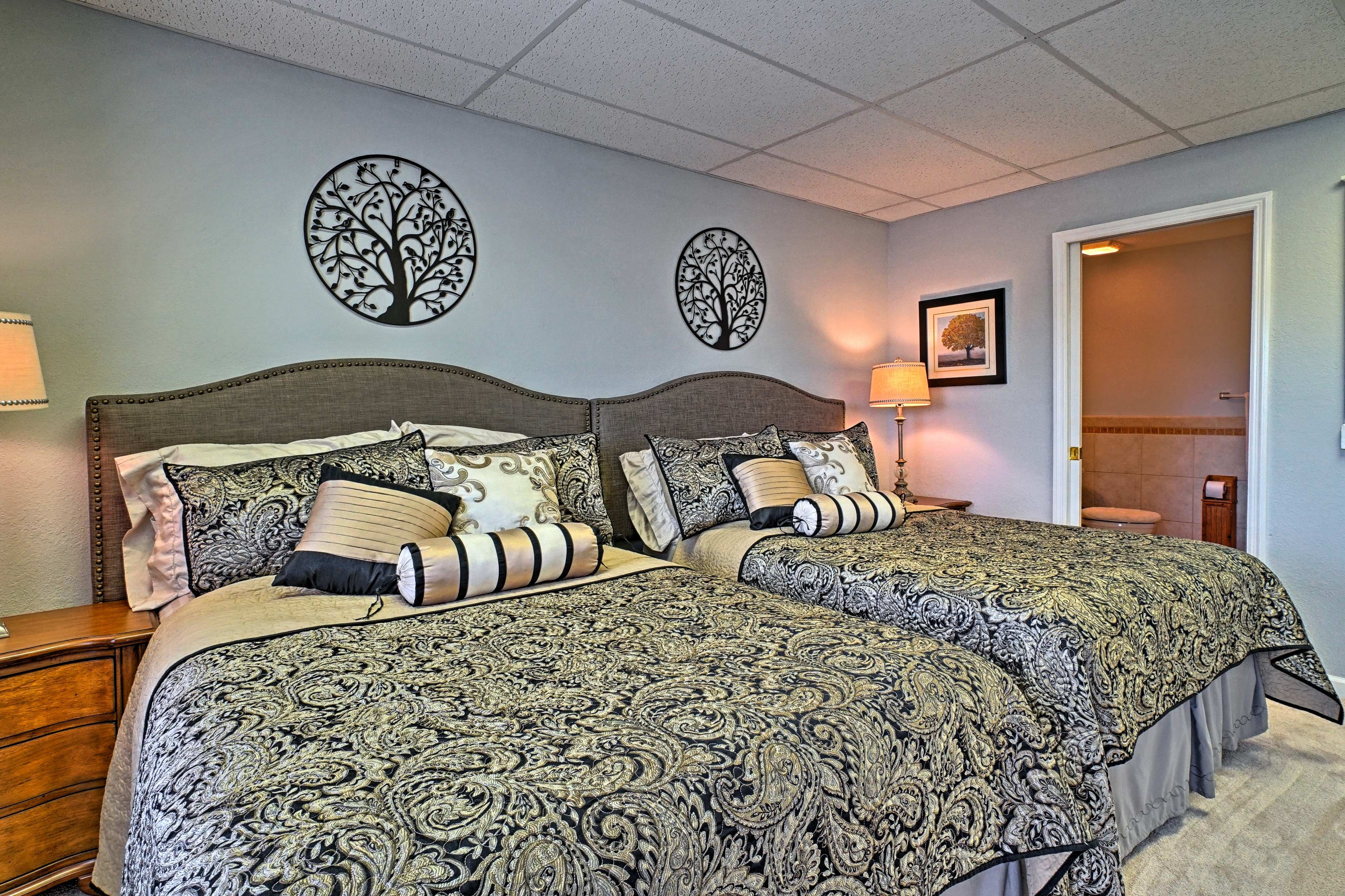 Bedroom 3 | 2 Full Beds