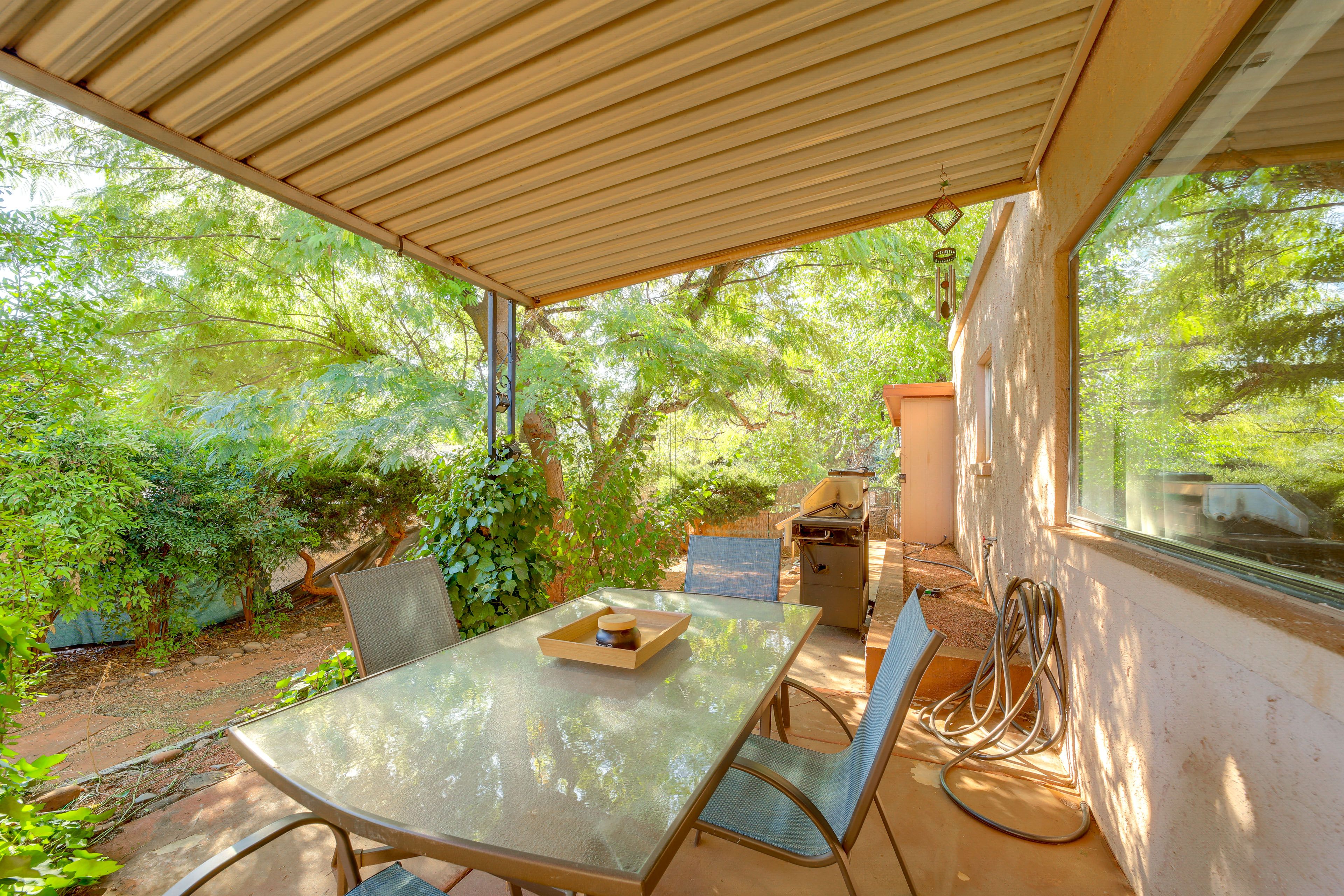 Sedona Vacation Rental | 3BR | 2BA | 1,600 Sq ft | Step-Free Access