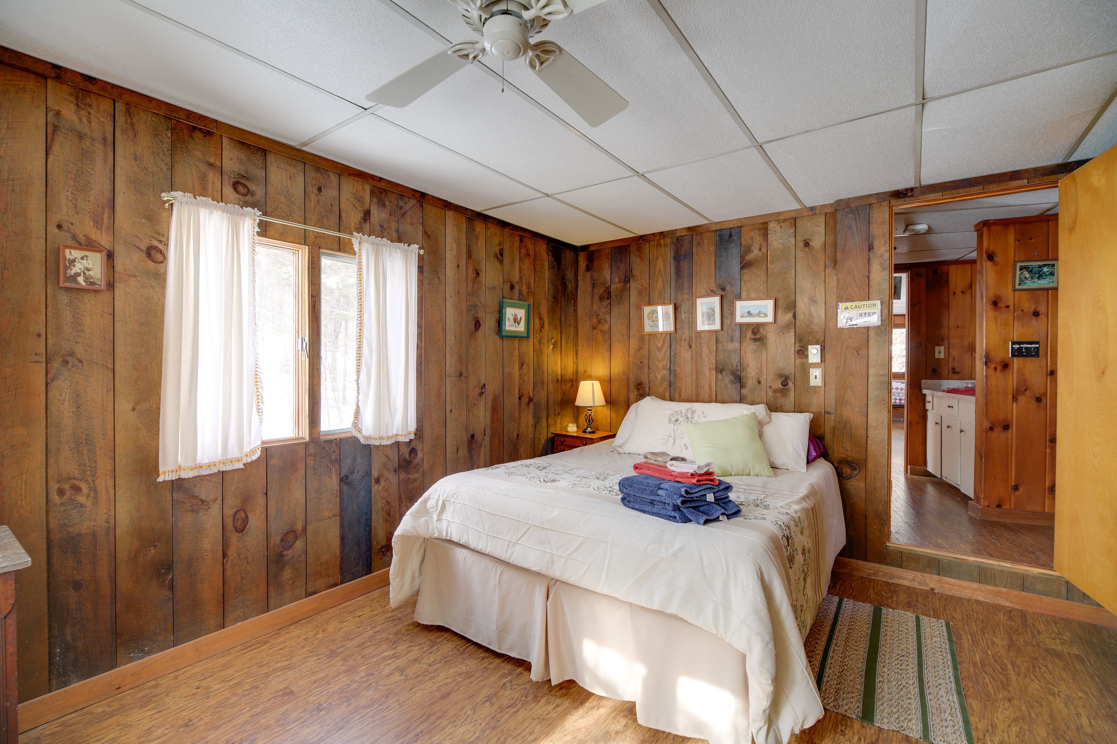 Bedroom 3 | Queen Bed | 2nd Floor