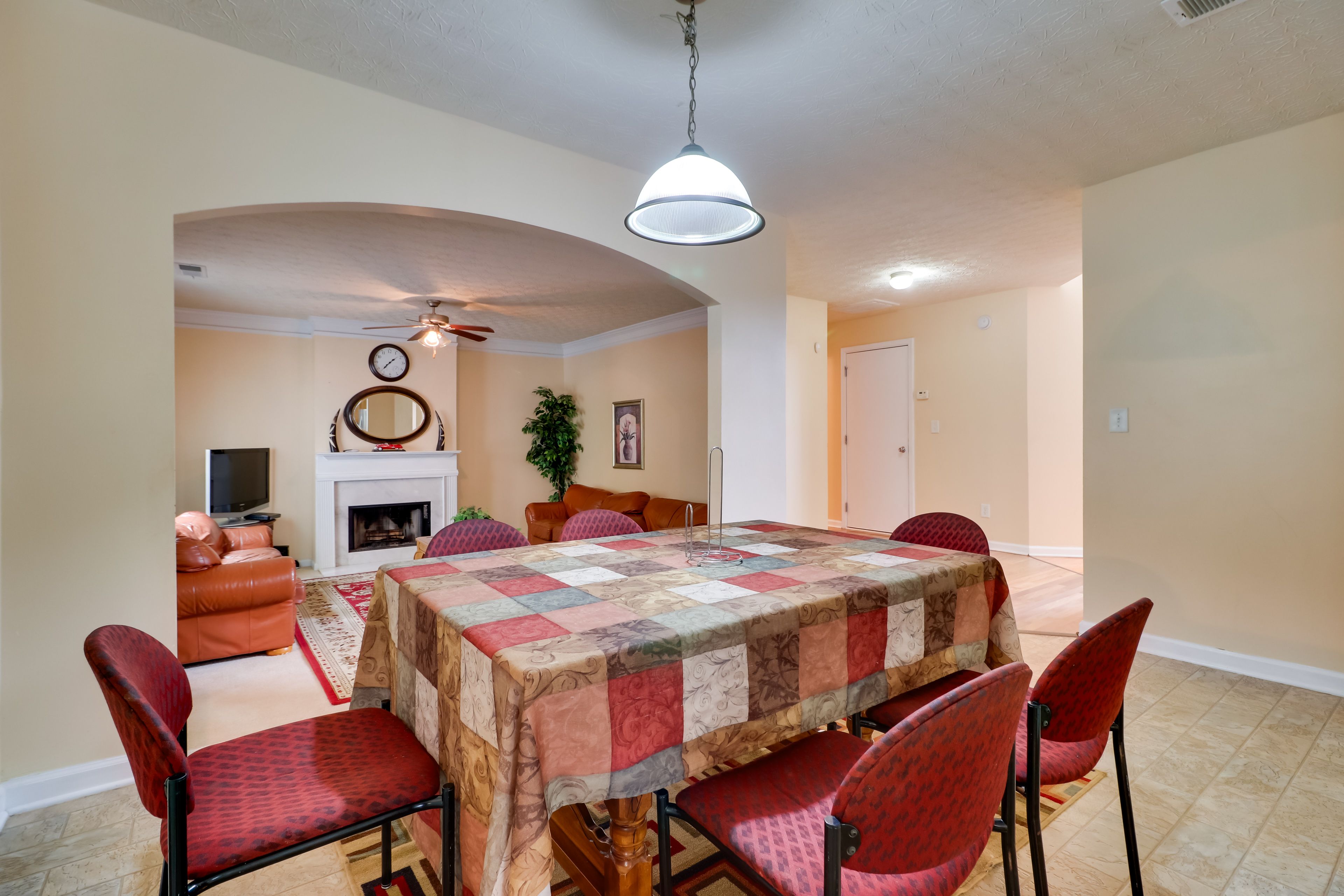 Dining Area | 1st Floor