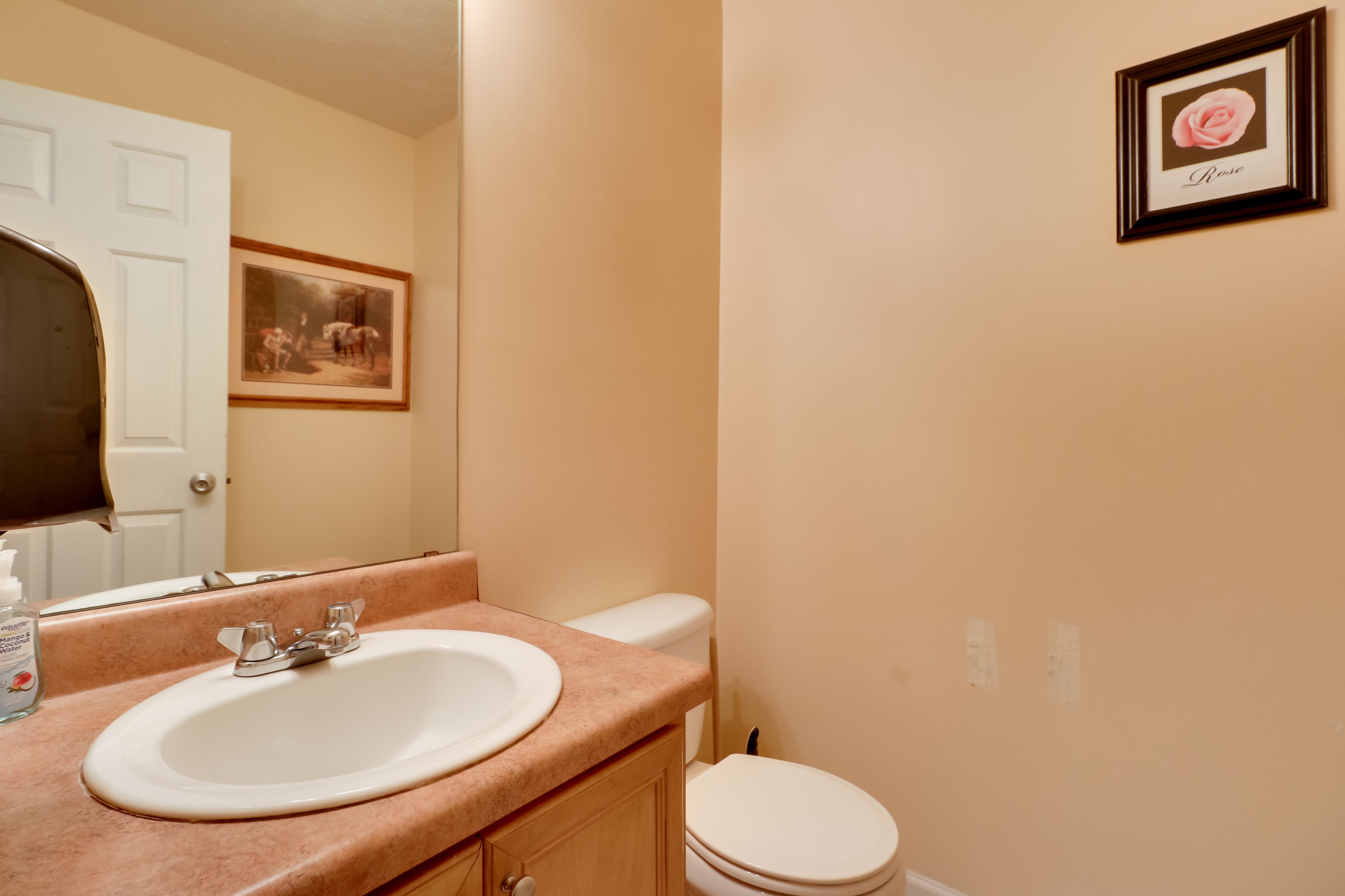 Half Bathroom | 1st Floor