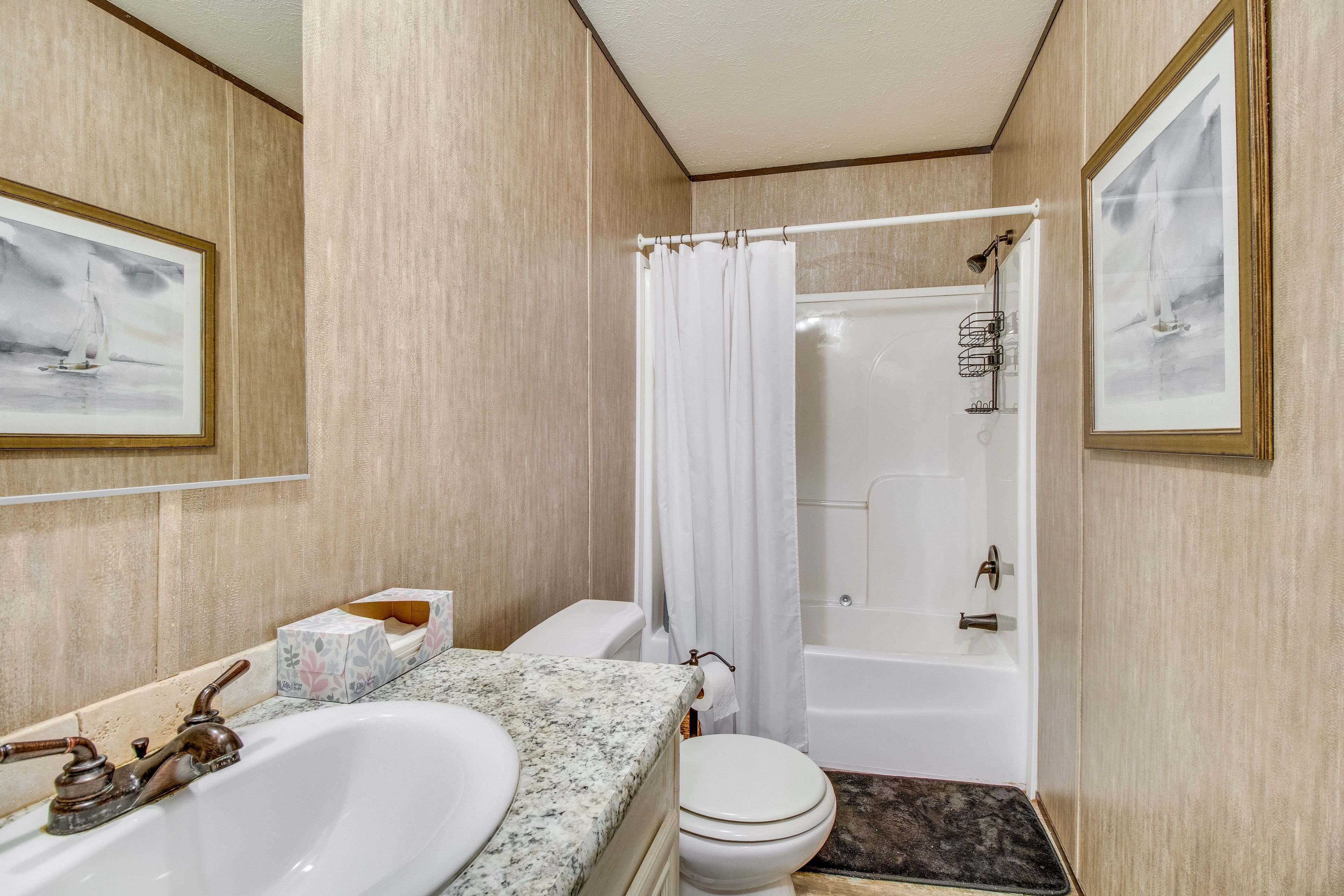 Full Bathroom