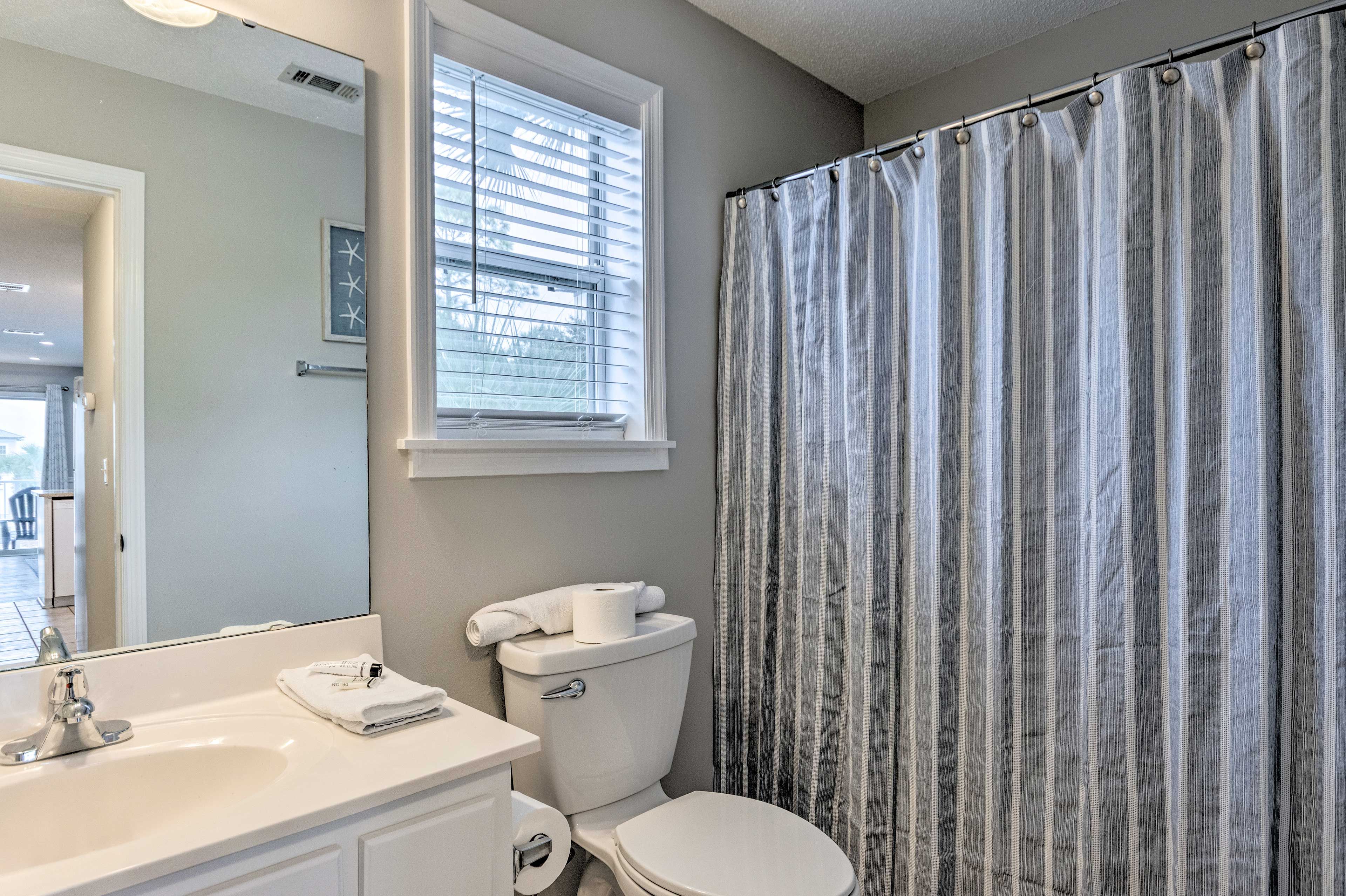 Full Bathroom