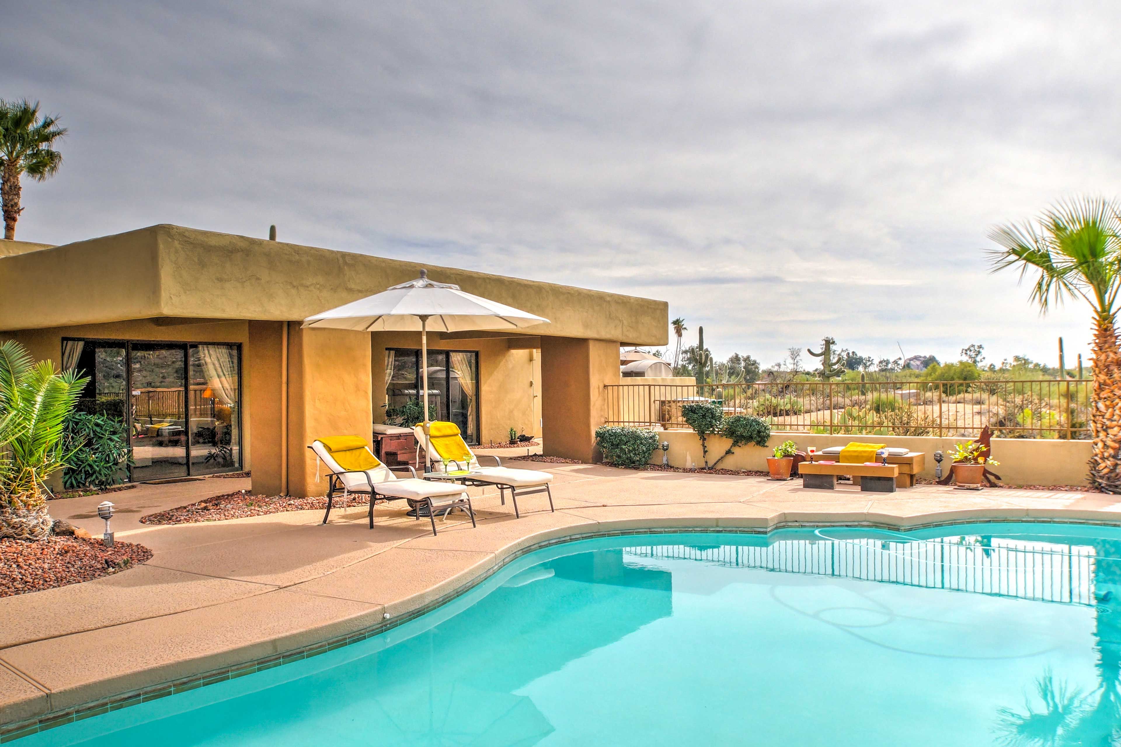 Shared Outdoor Pool