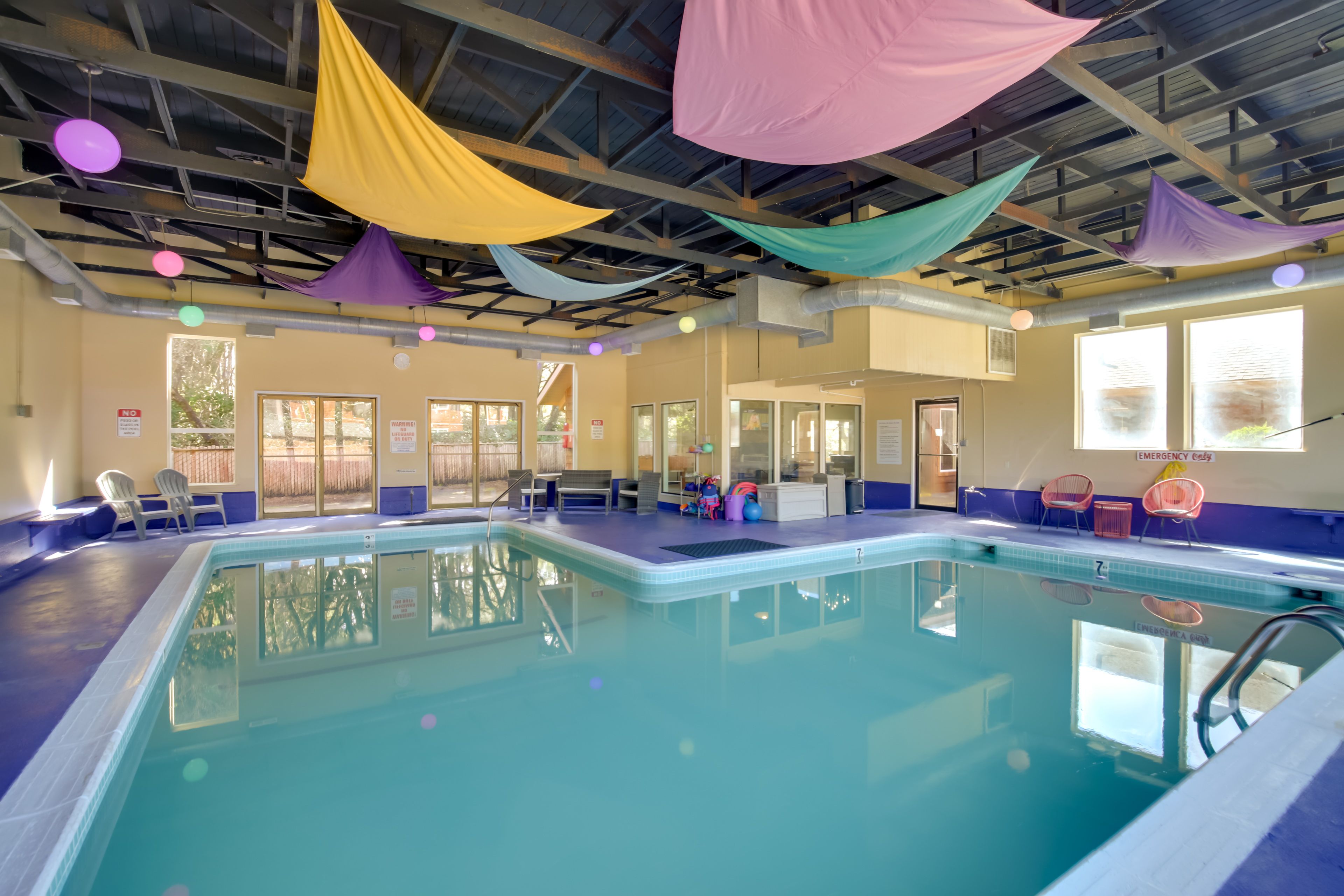 Community Amenities | Indoor Pool