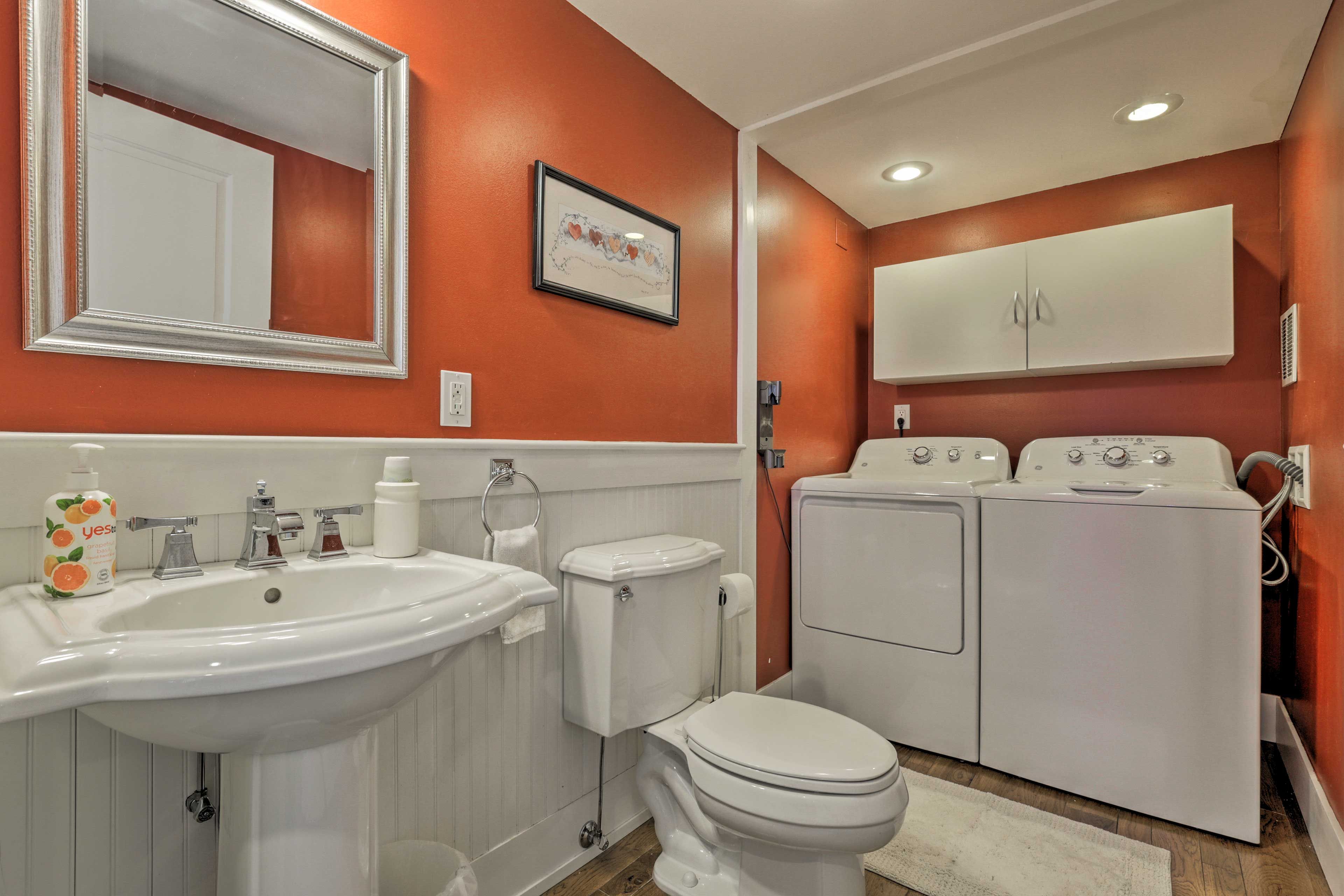 Half Bath/Laundry Room