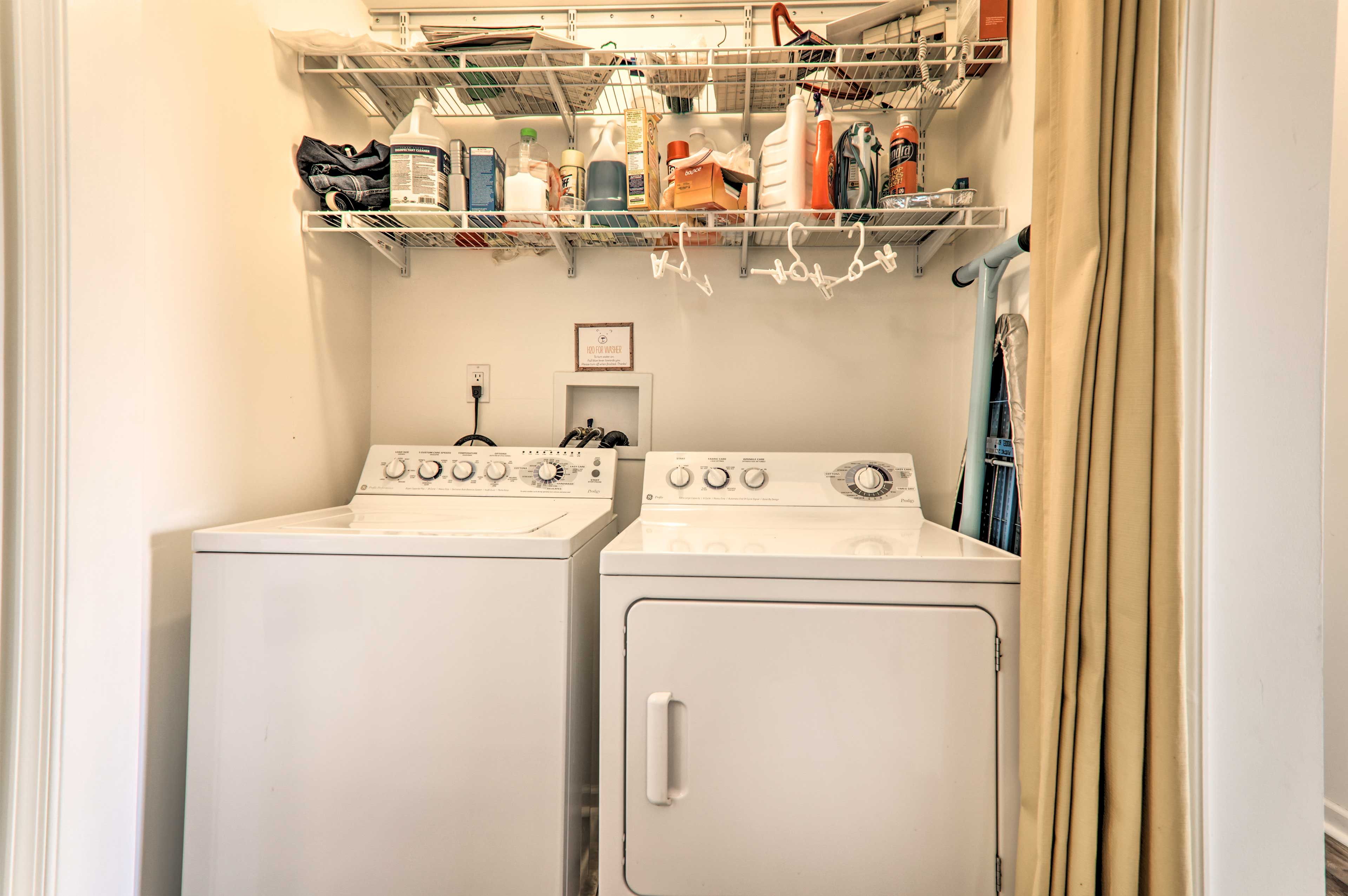 In-Unit Laundry Machines | Linens/Towels Provided