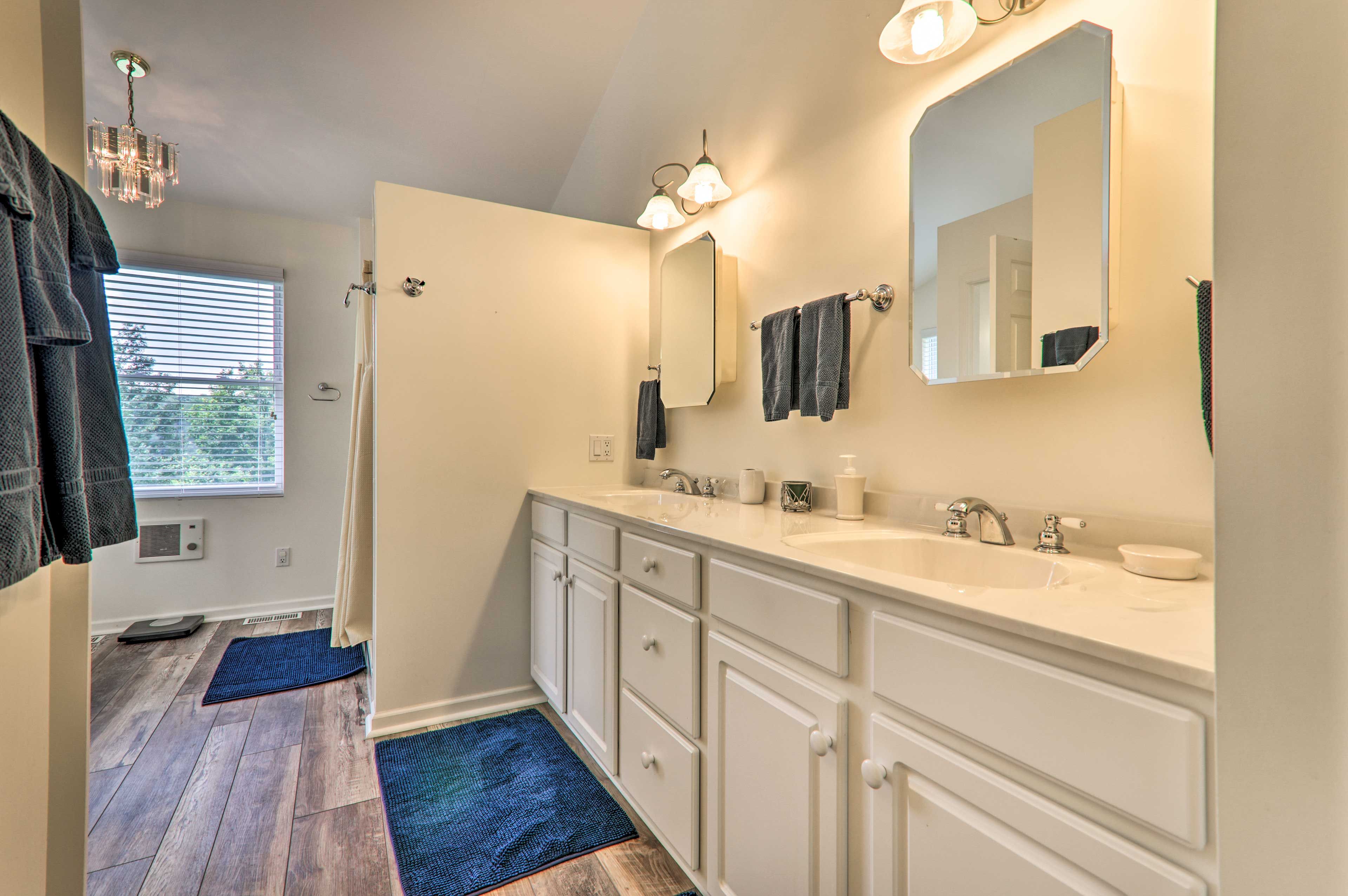 En-Suite Bathroom