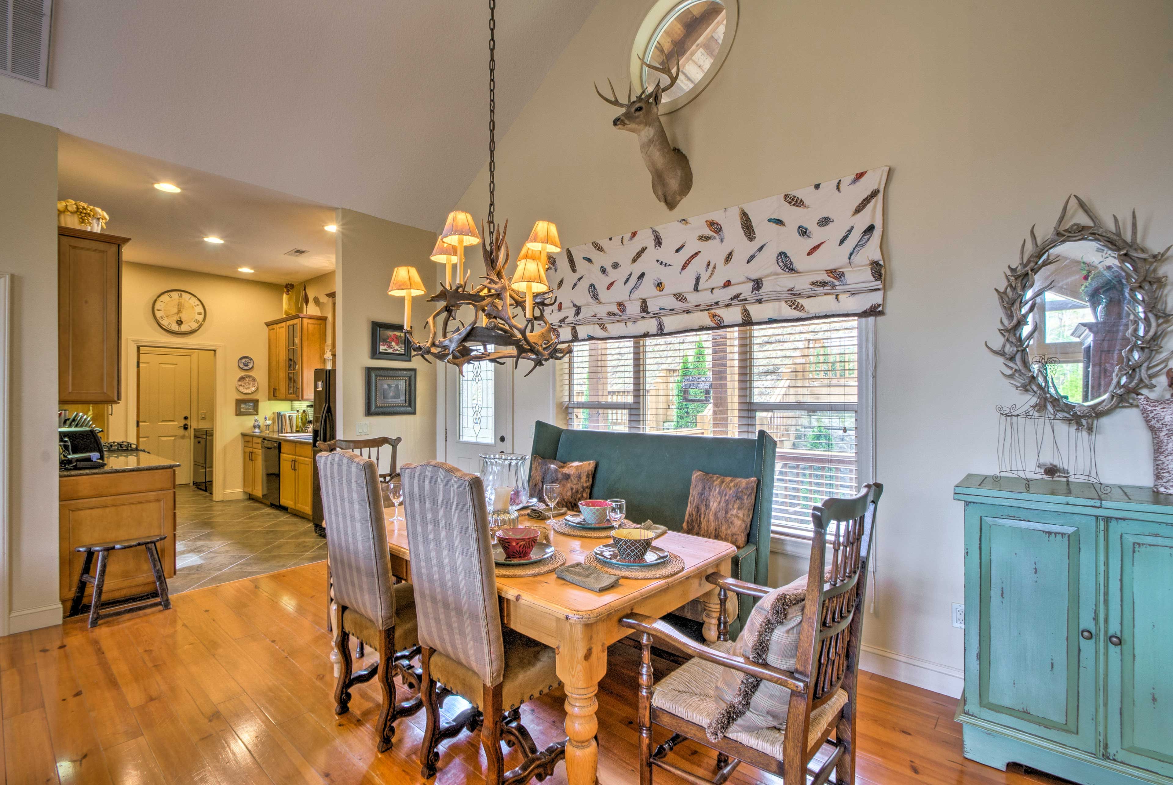 Dining Area | Dishware/Flatware