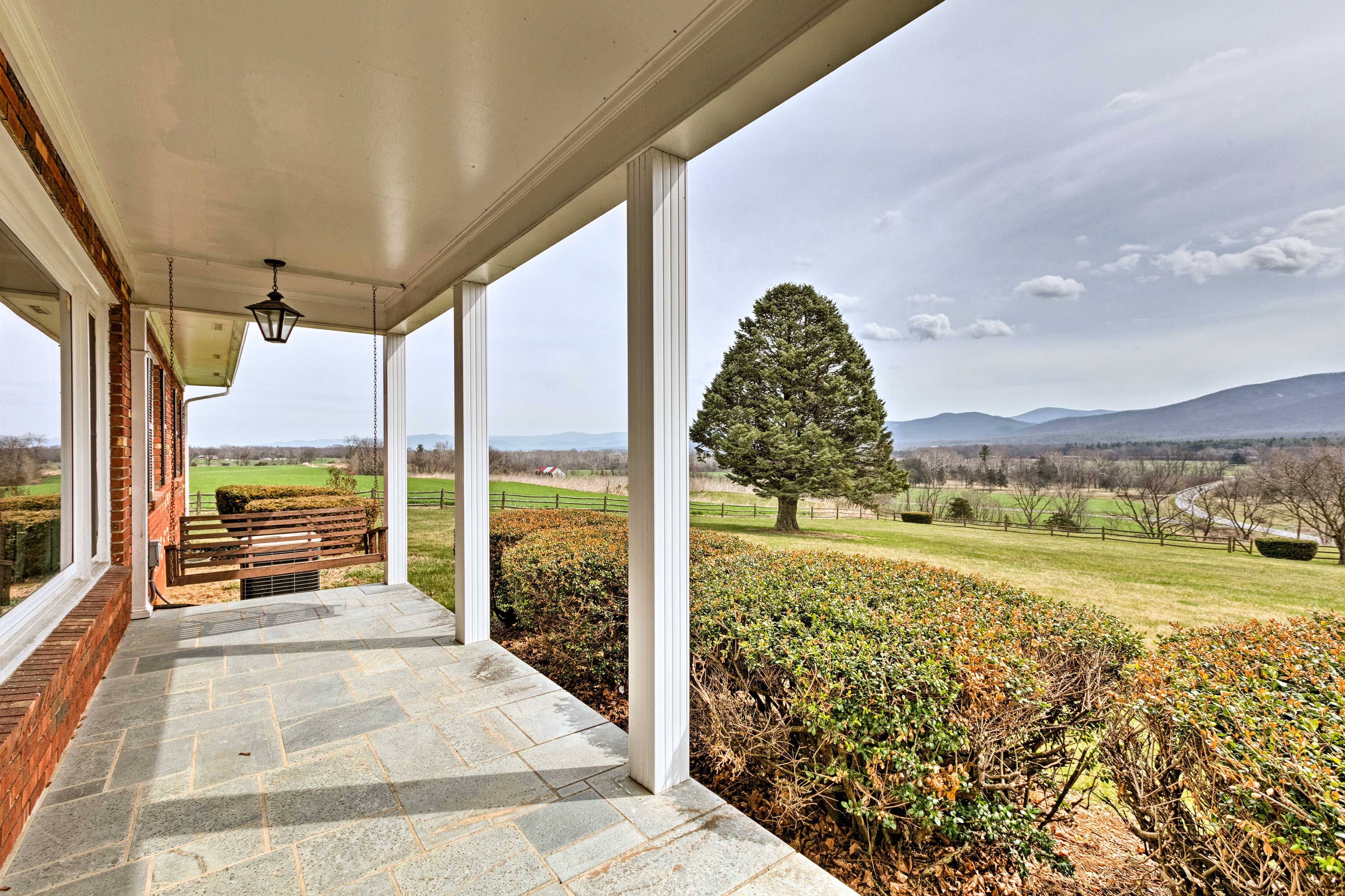 Elkton Vacation Rental Home | 3BR | 2.5BA | 1 Step to Enter