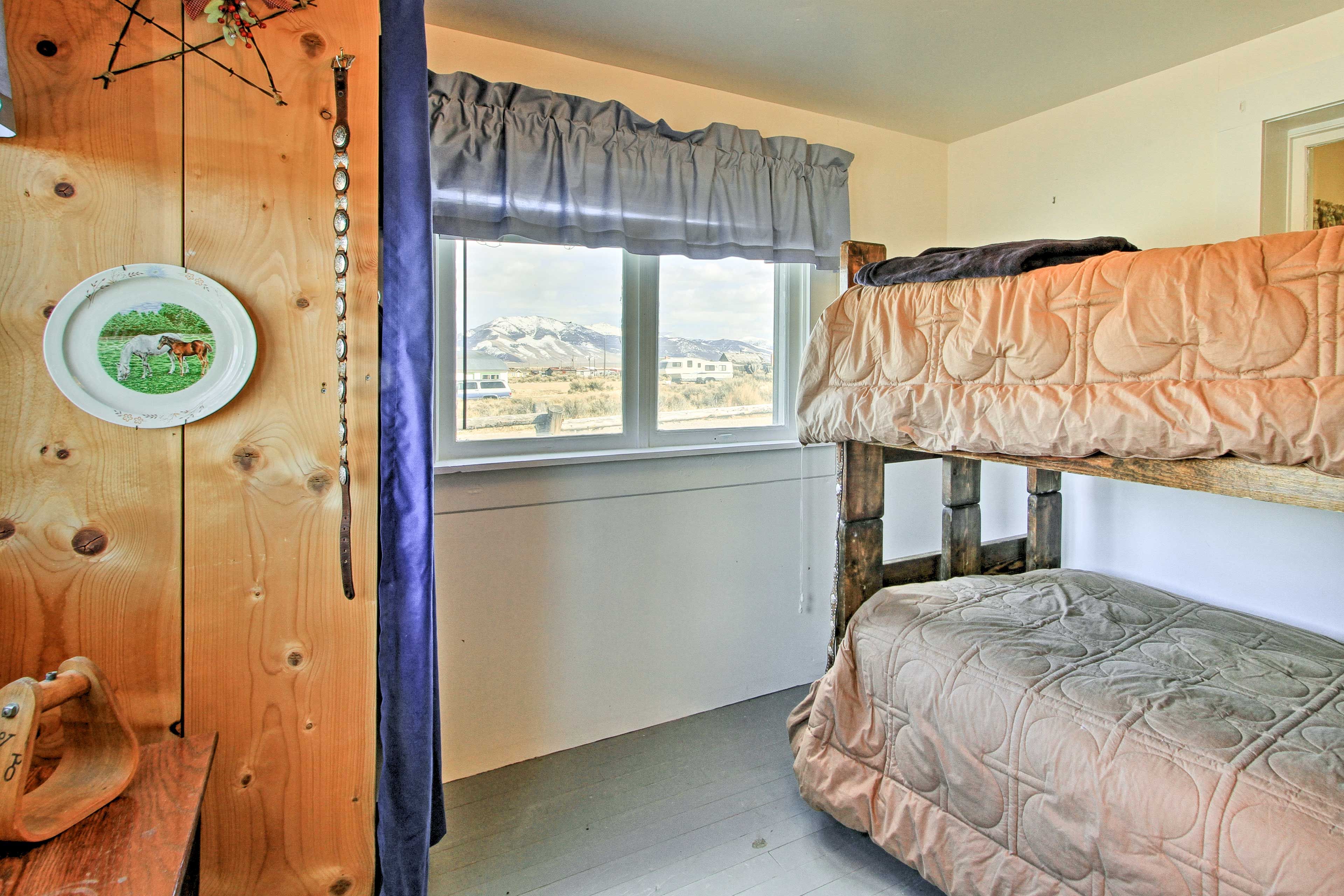 Bedroom 3 | Twin Bunk Bed